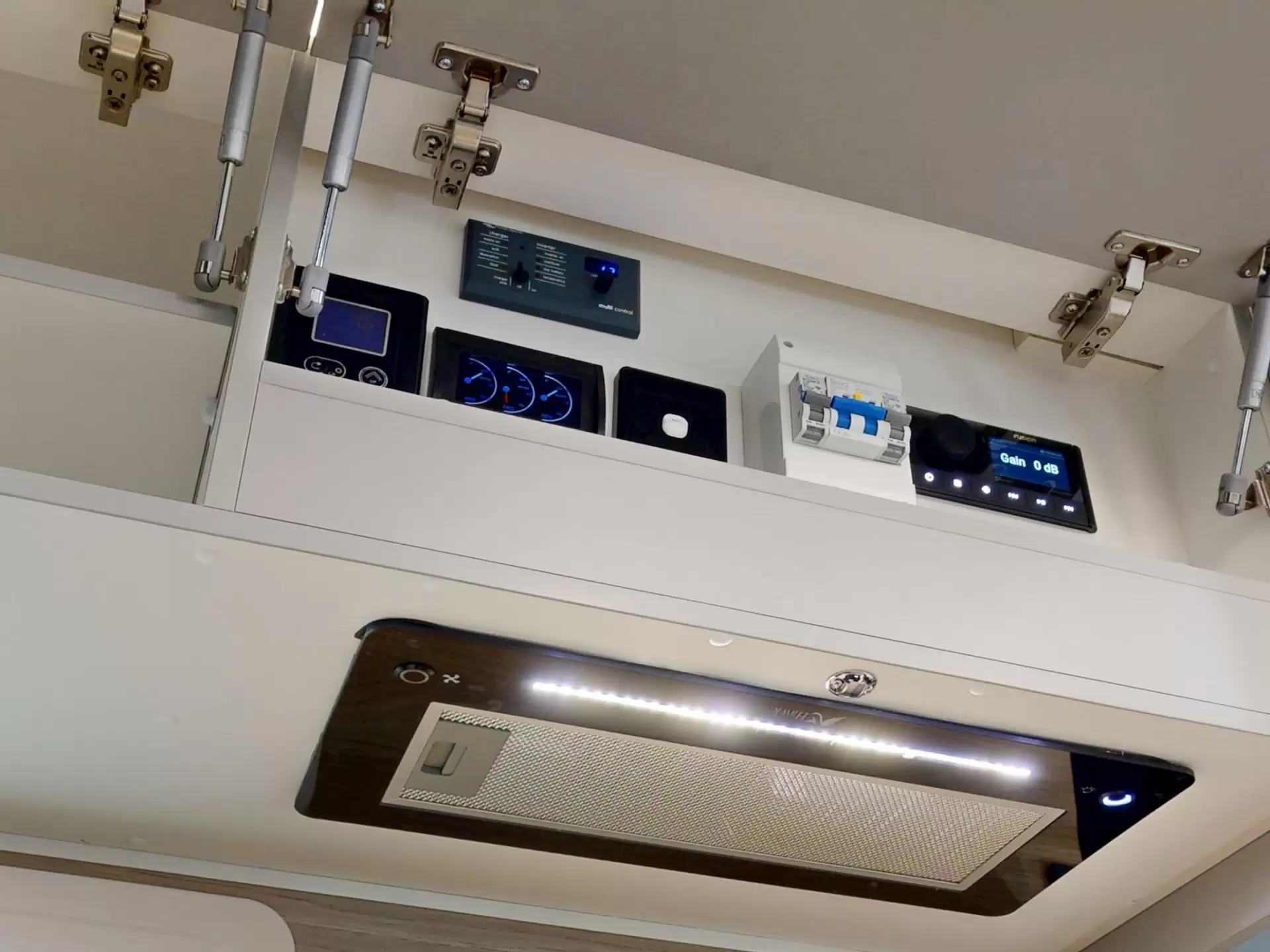 NEW 2026 VACATIONER CARAVANS ROUGH RIDER