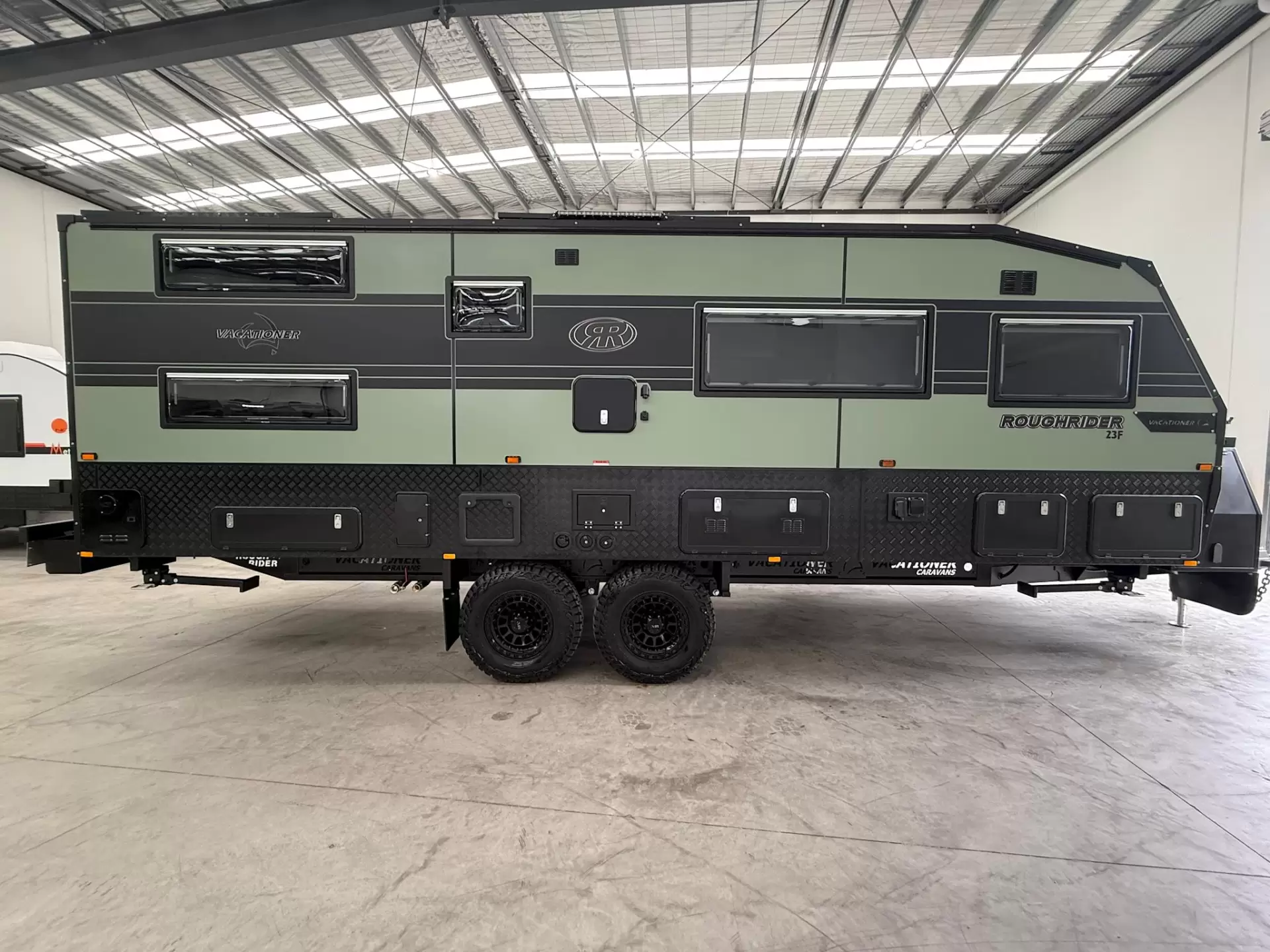 NEW 2026 VACATIONER CARAVANS ROUGH RIDER