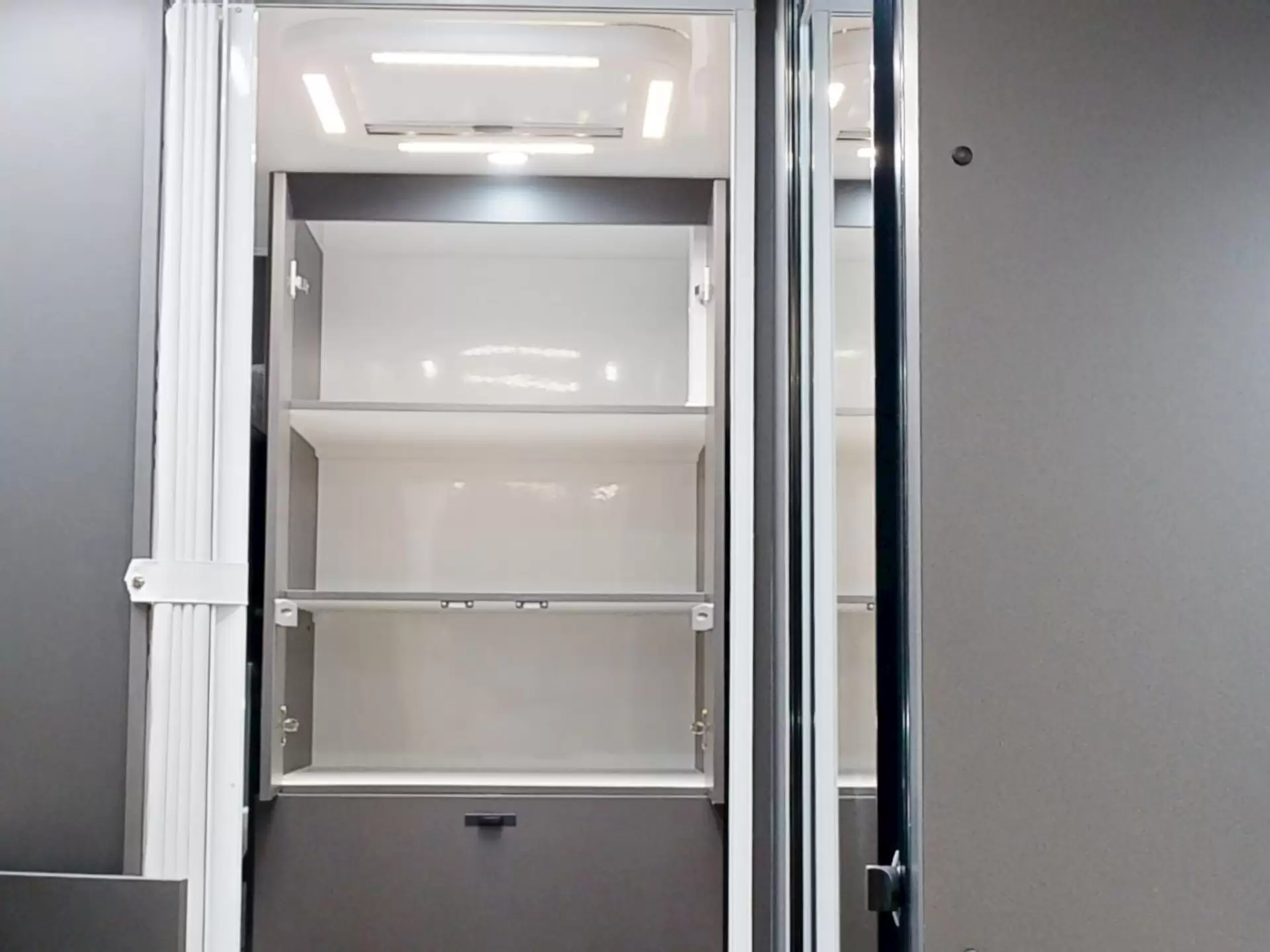 NEW 2026 VACATIONER CARAVANS ROUGH RIDER