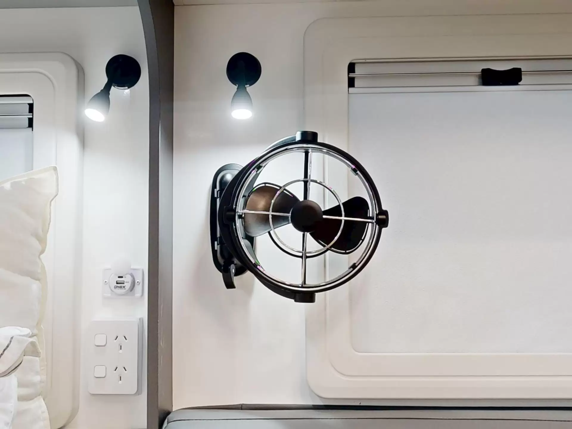 NEW 2026 VACATIONER CARAVANS ROUGH RIDER