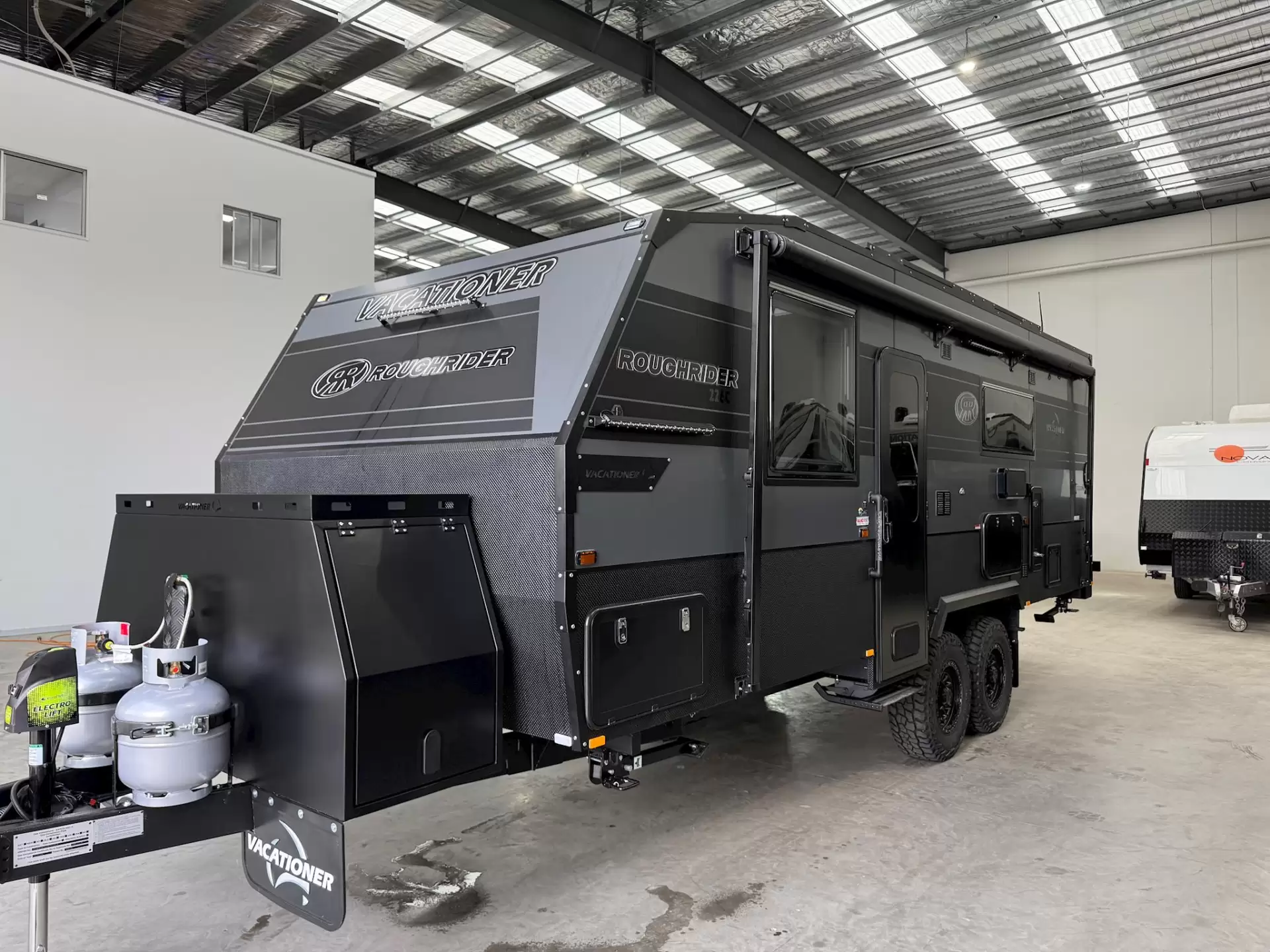 NEW 2025 VACATIONER CARAVANS ROUGH RIDER