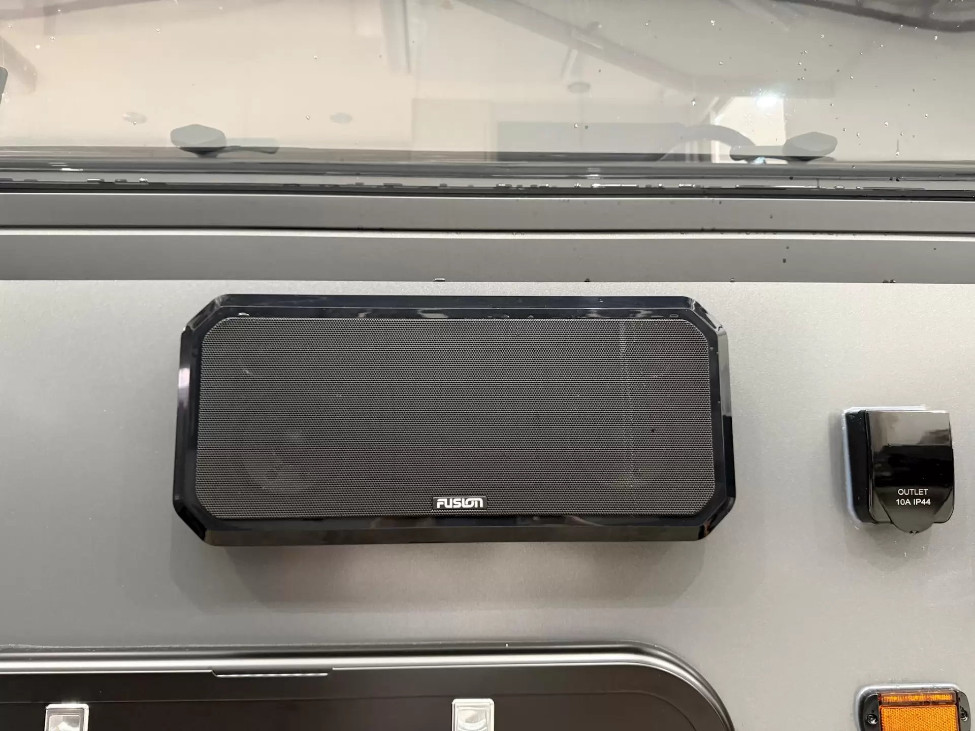 NEW 2025 VACATIONER CARAVANS ROUGH RIDER