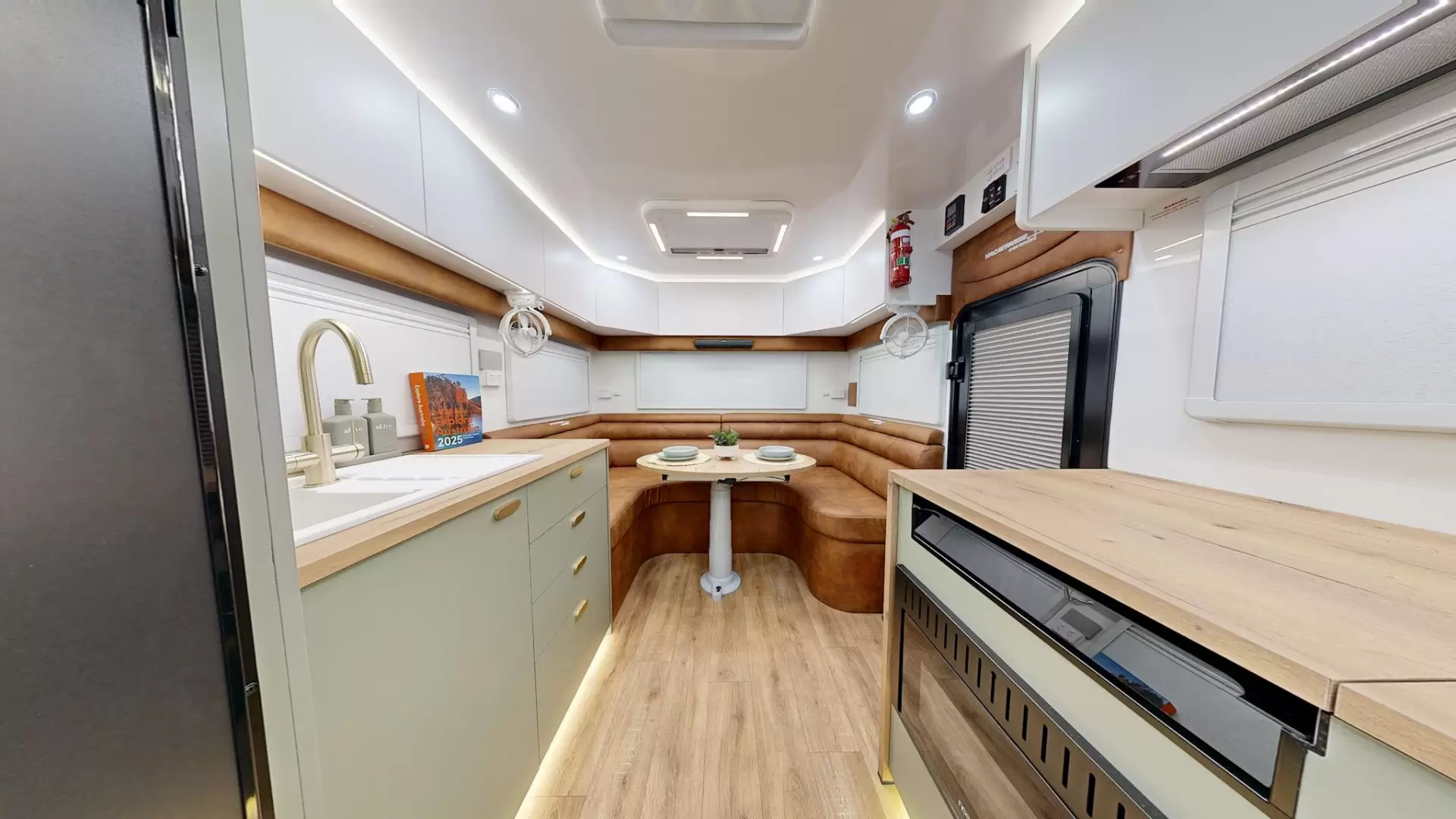 NEW 2026 VACATIONER CARAVANS ROUGH RIDER