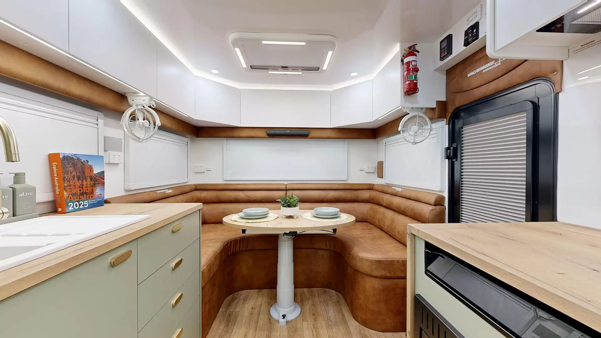 NEW 2026 VACATIONER CARAVANS ROUGH RIDER