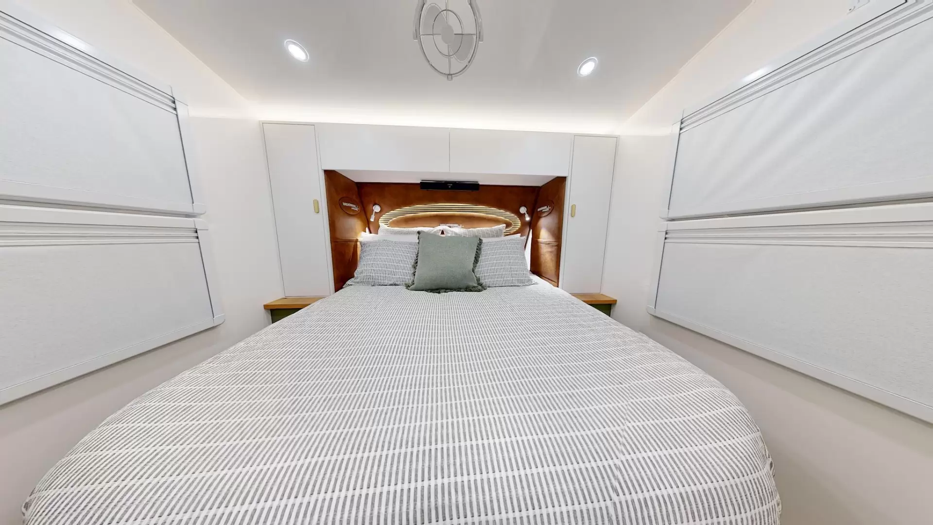 NEW 2026 VACATIONER CARAVANS ROUGH RIDER