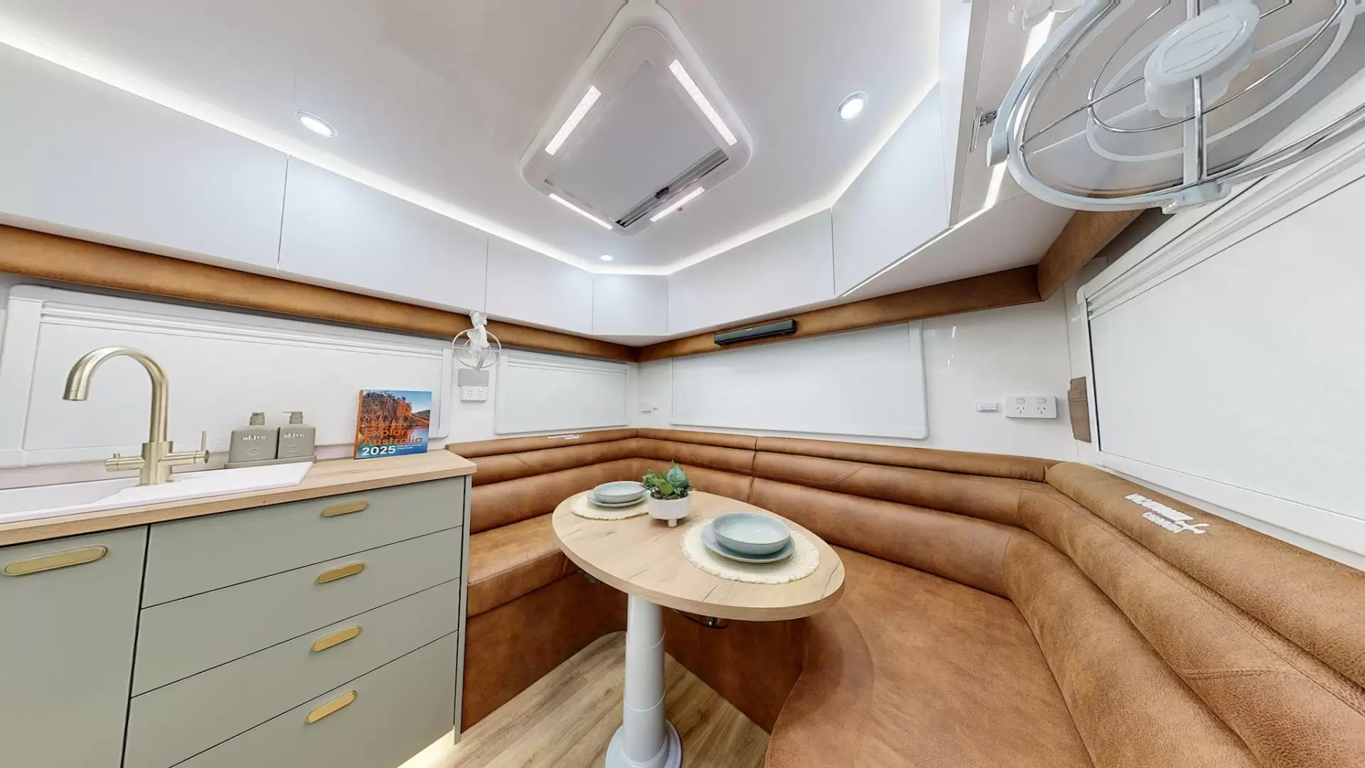 NEW 2026 VACATIONER CARAVANS ROUGH RIDER