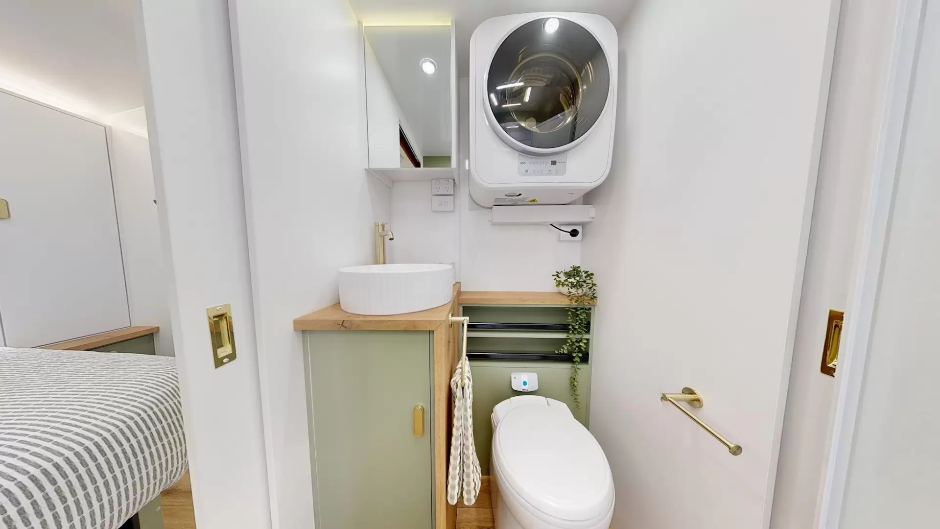 NEW 2026 VACATIONER CARAVANS ROUGH RIDER