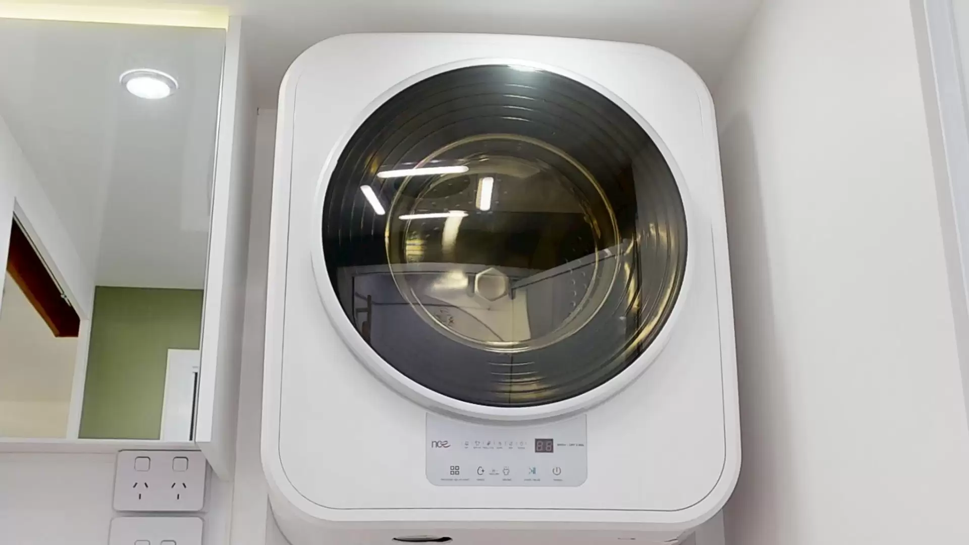 NEW 2026 VACATIONER CARAVANS ROUGH RIDER