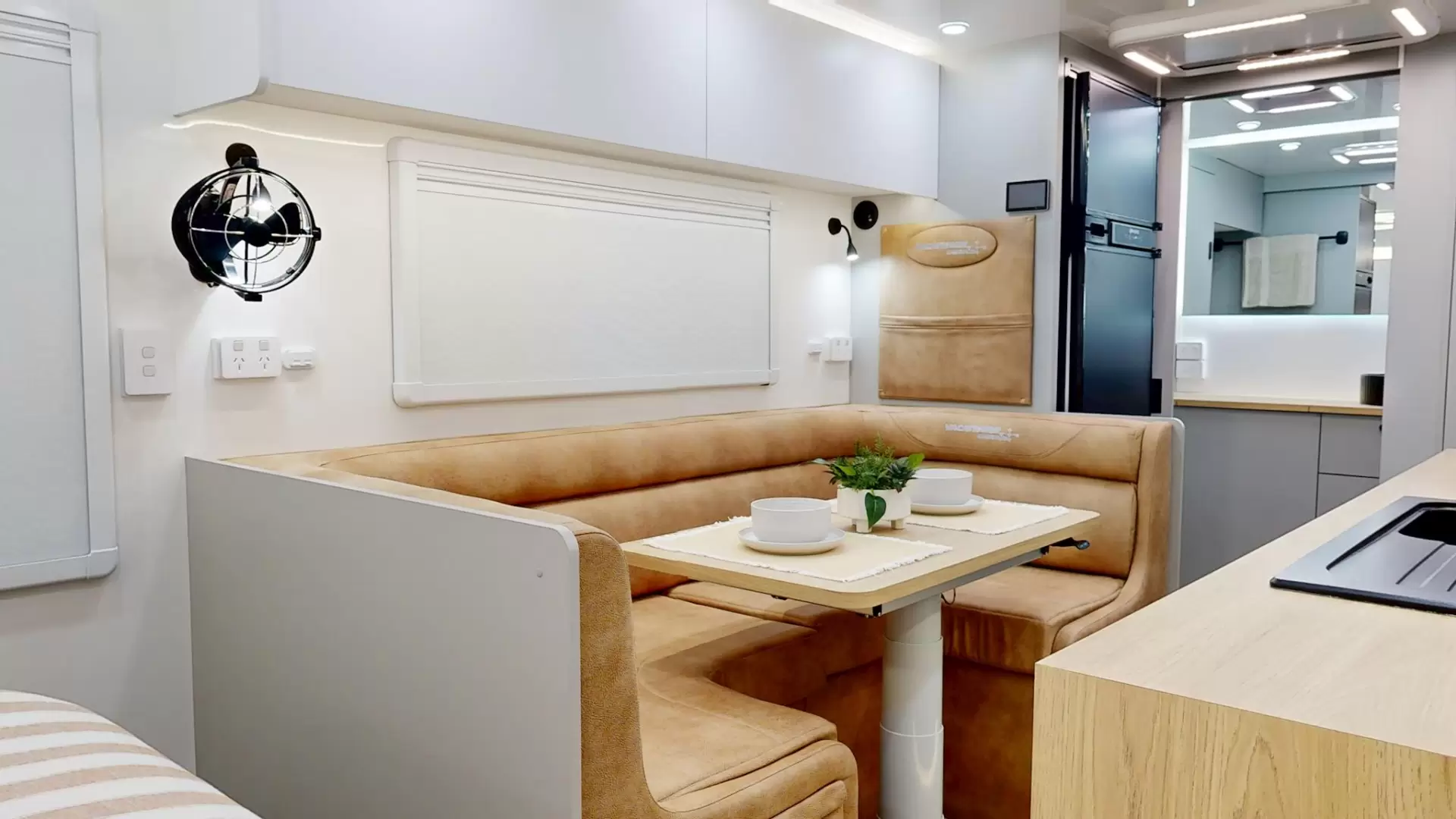 NEW 2026 VACATIONER CARAVANS ROUGH RIDER