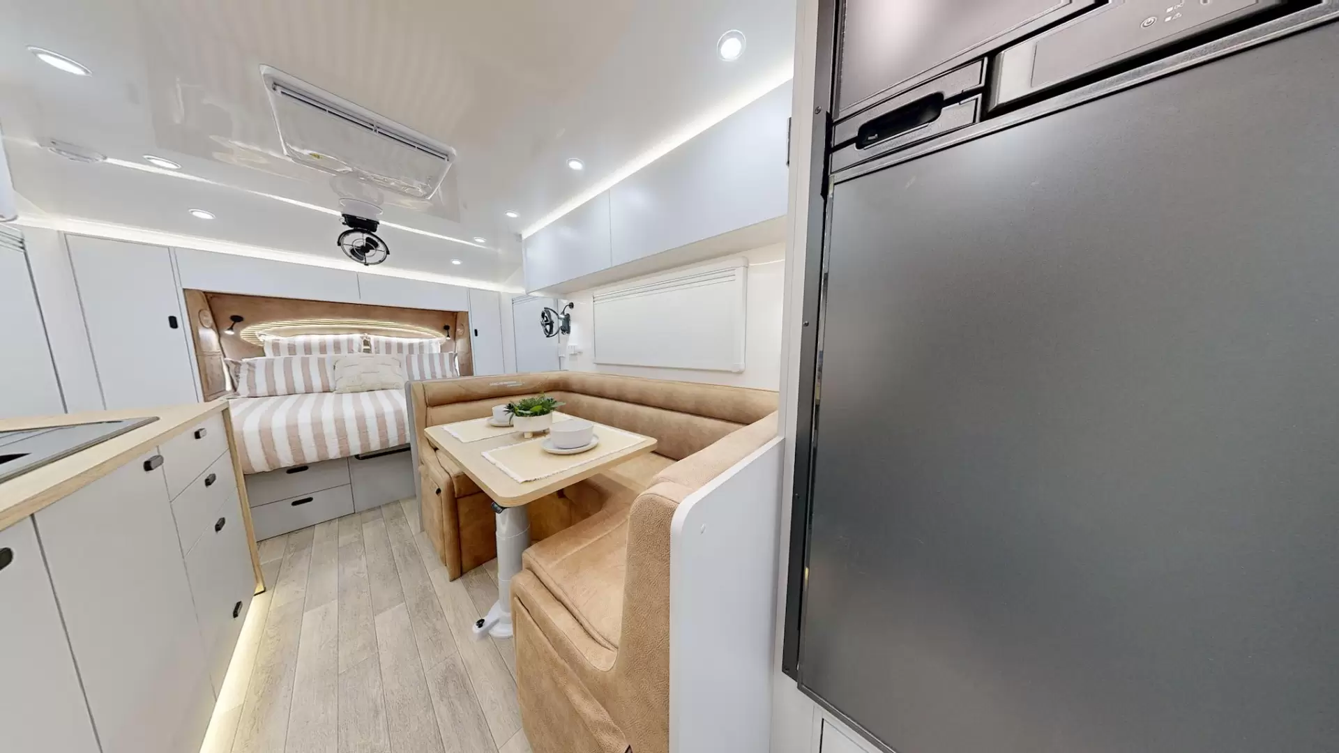 NEW 2026 VACATIONER CARAVANS ROUGH RIDER