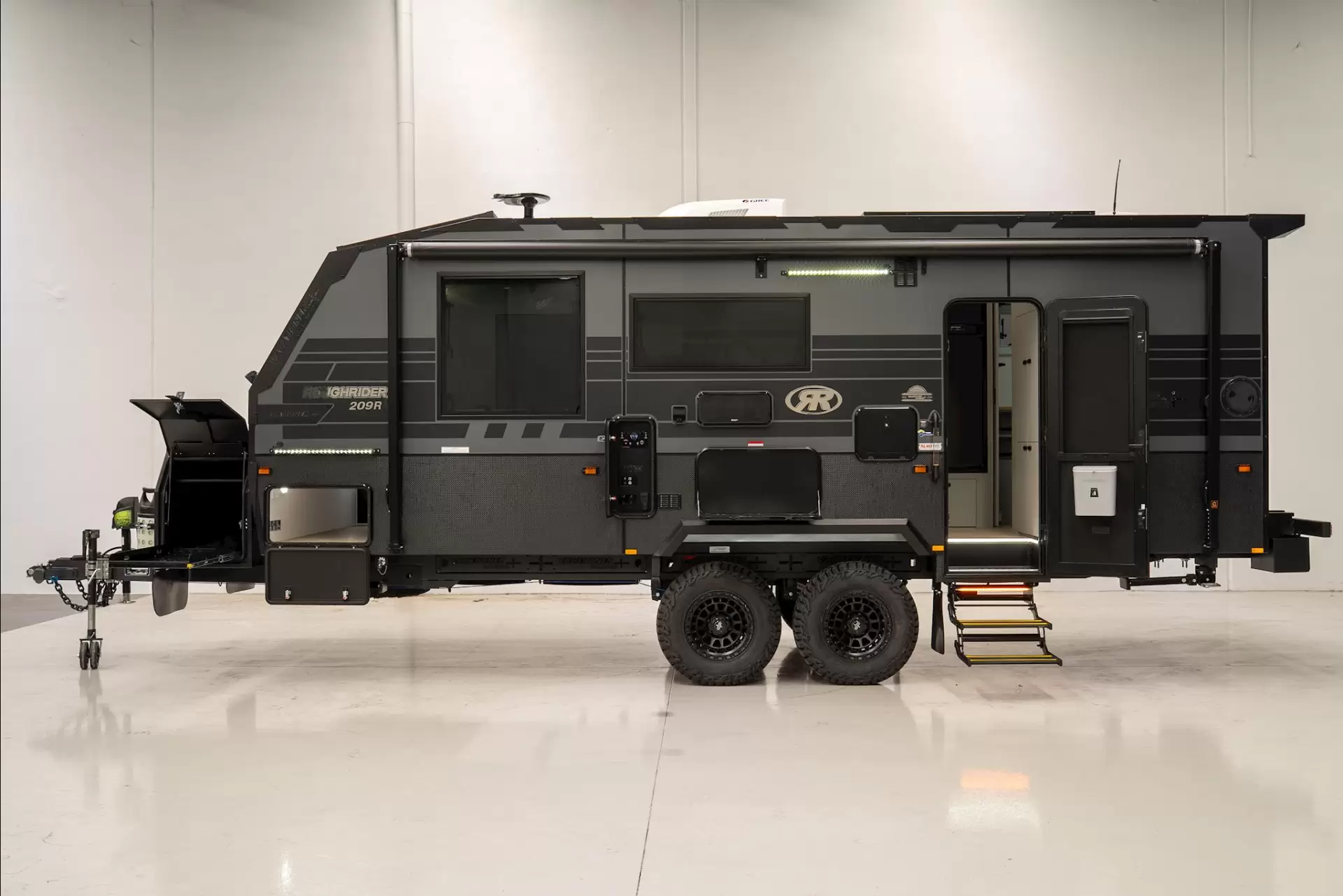 NEW 2026 VACATIONER CARAVANS ROUGH RIDER