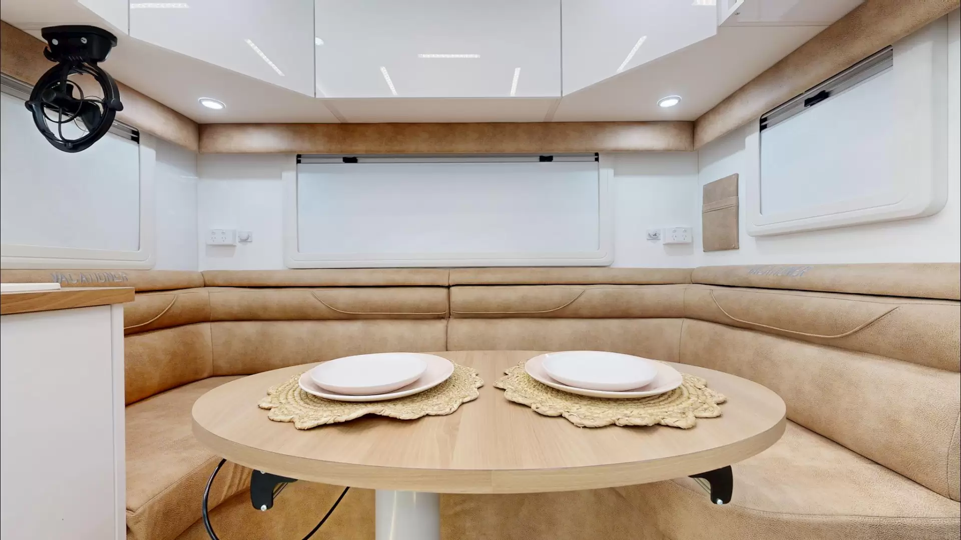 NEW 2025 VACATIONER CARAVANS BANTAM