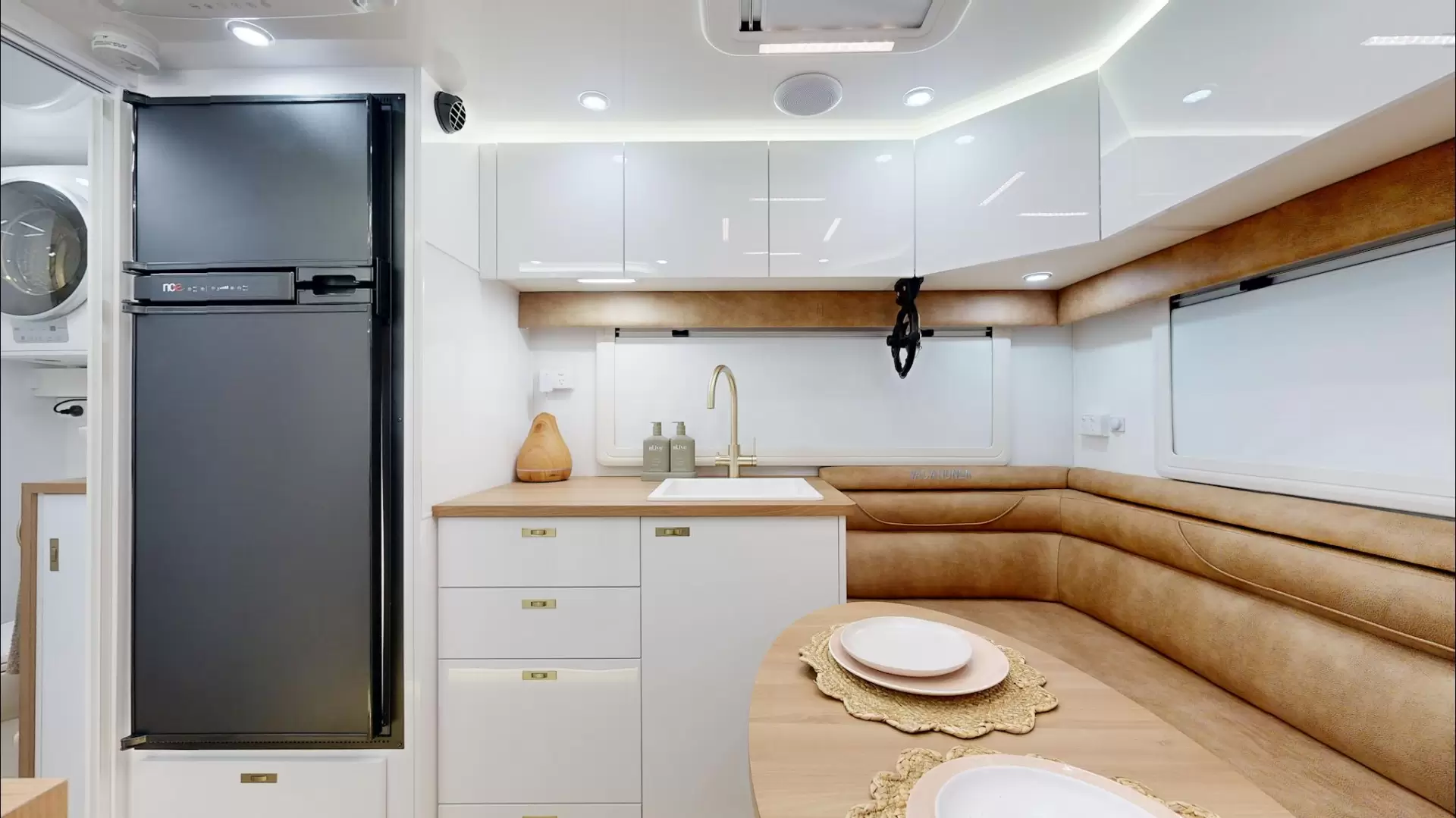 NEW 2025 VACATIONER CARAVANS BANTAM