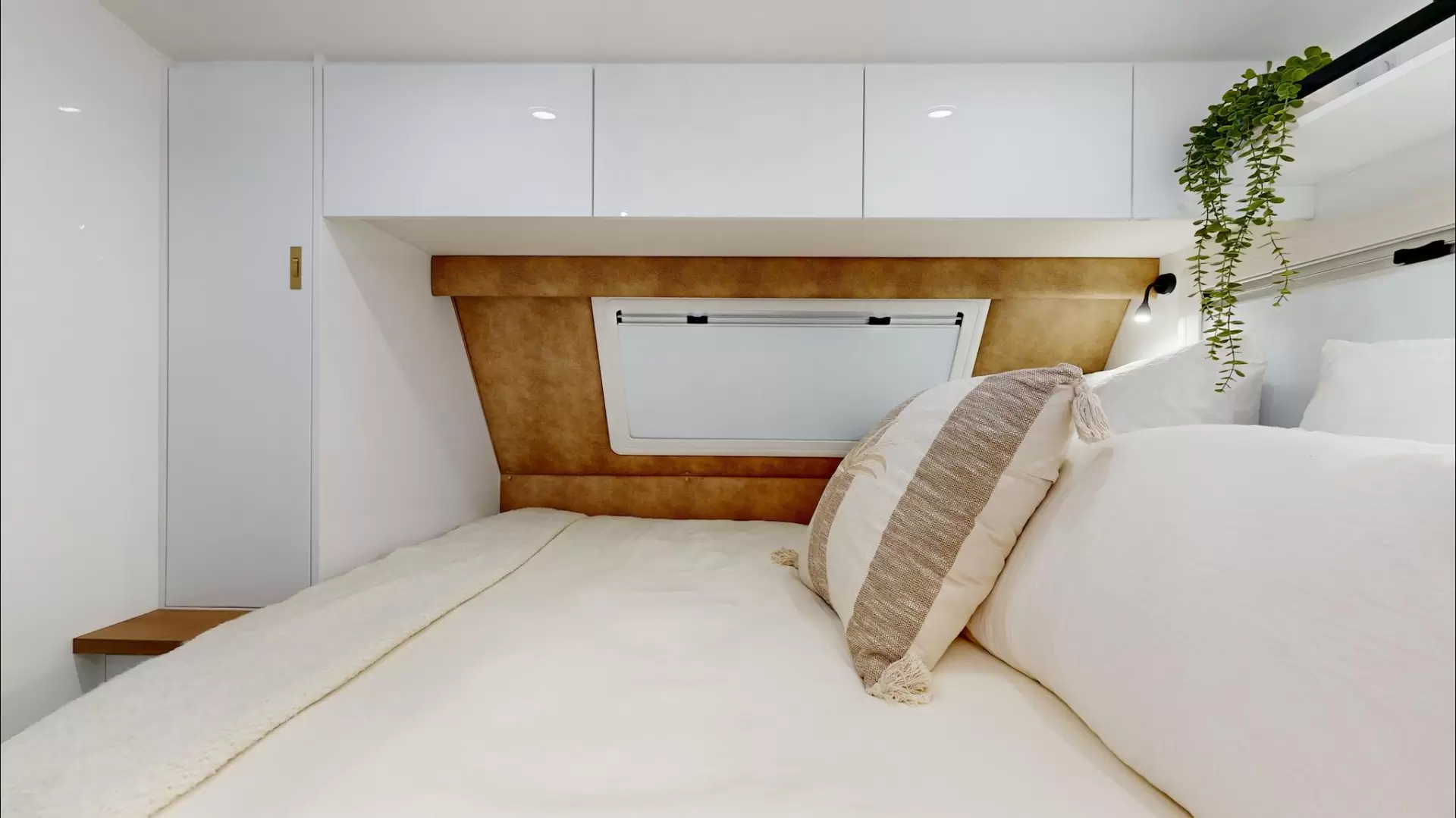 NEW 2025 VACATIONER CARAVANS BANTAM