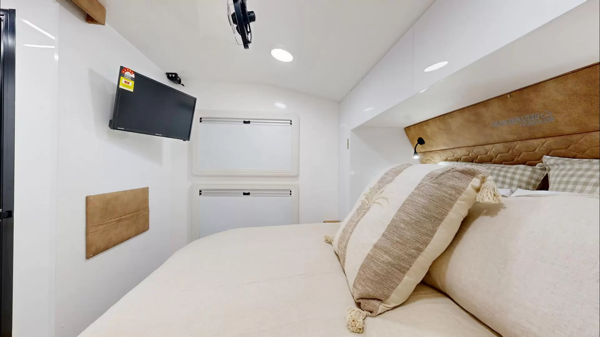 NEW 2025 VACATIONER CARAVANS ENDURA