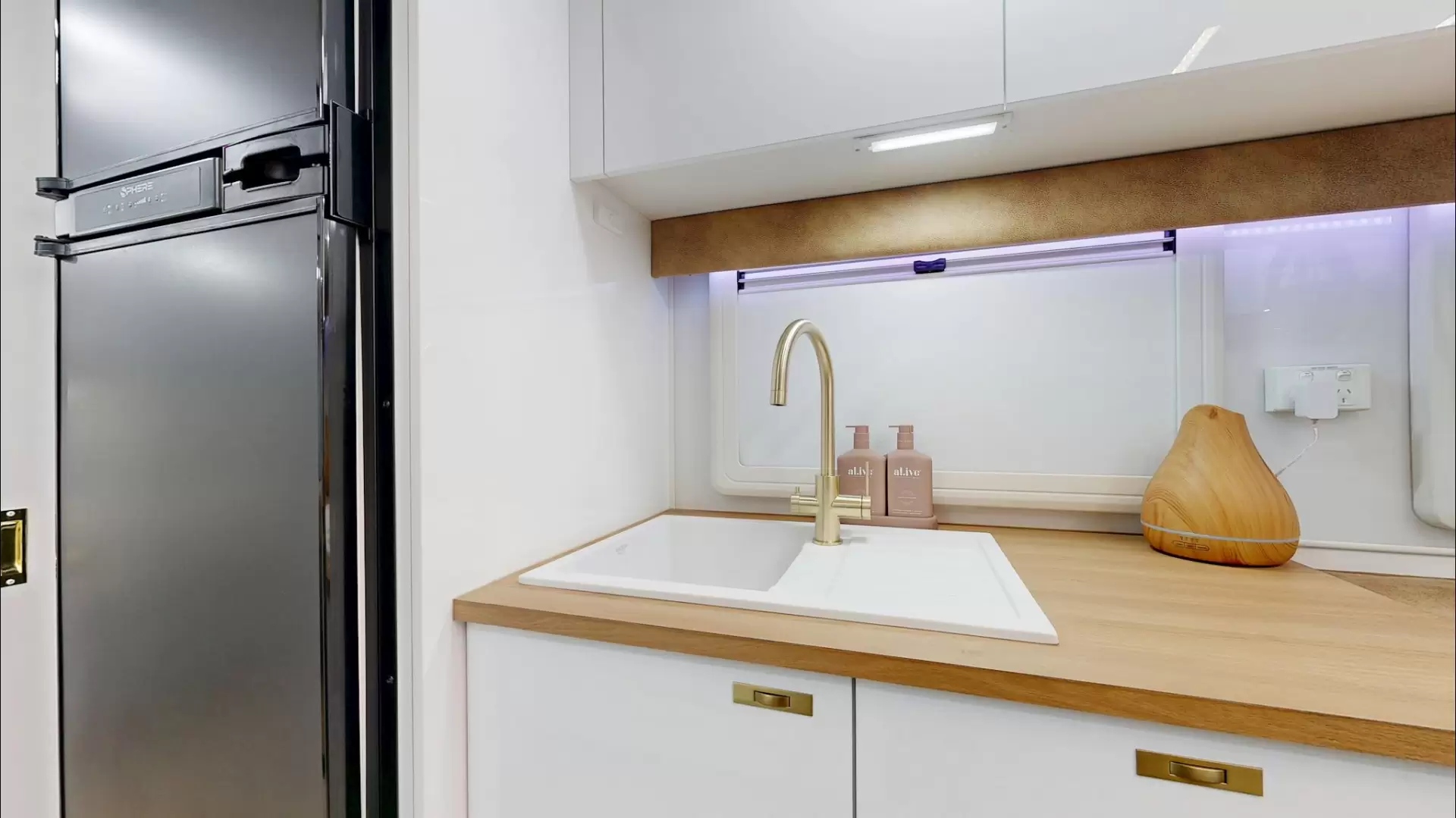 NEW 2025 VACATIONER CARAVANS ENDURA