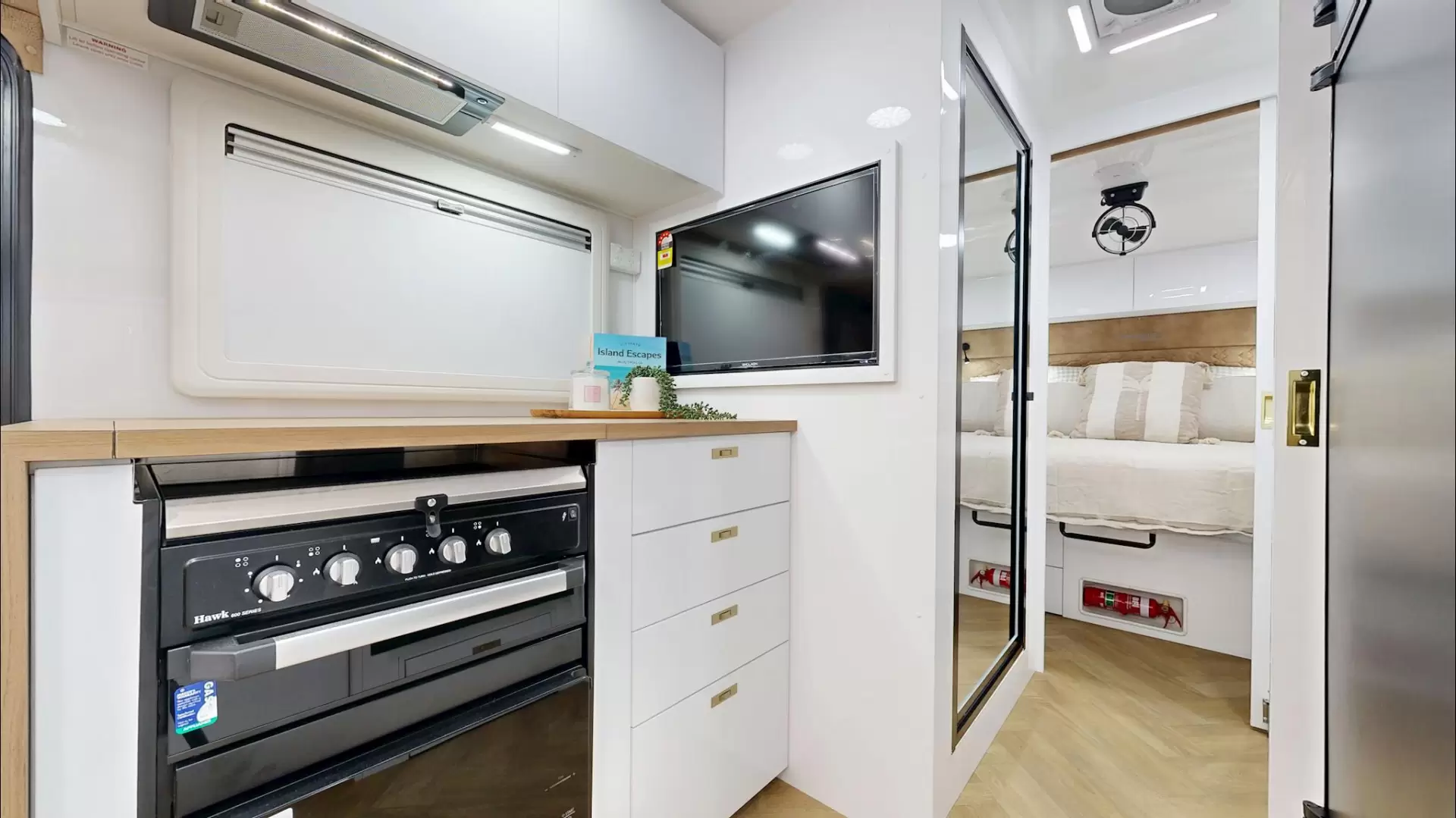 NEW 2025 VACATIONER CARAVANS ENDURA