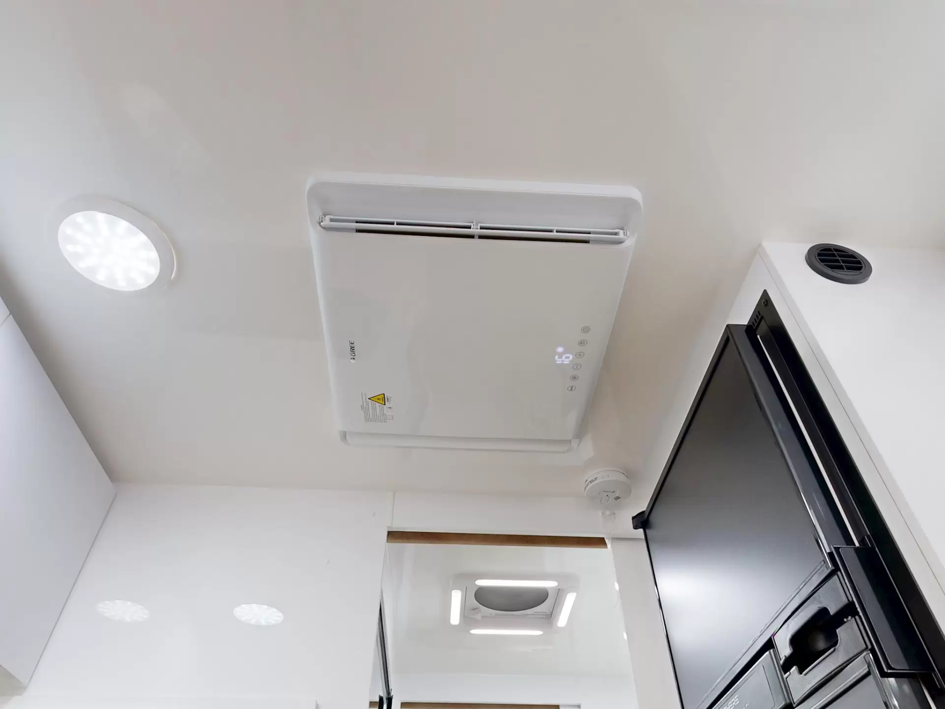 NEW 2025 VACATIONER CARAVANS ENDURA