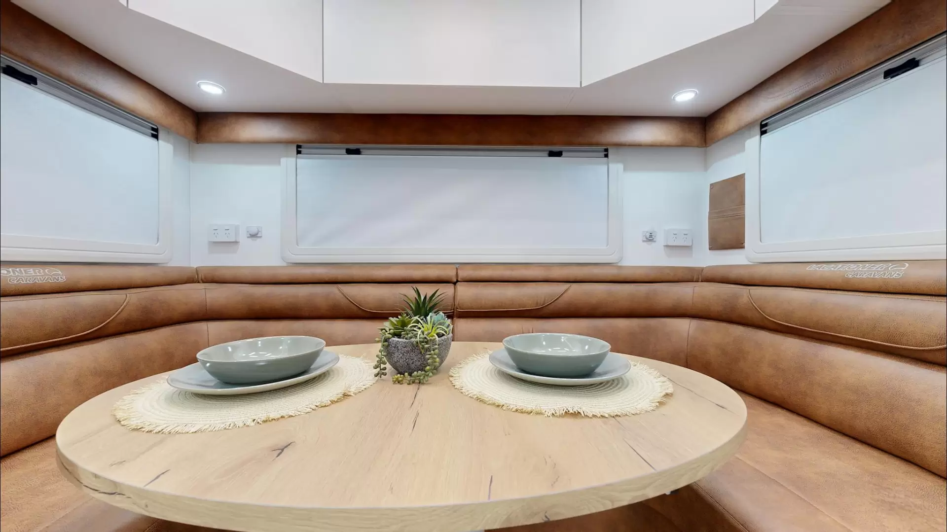 NEW 2026 VACATIONER CARAVANS DAKAR