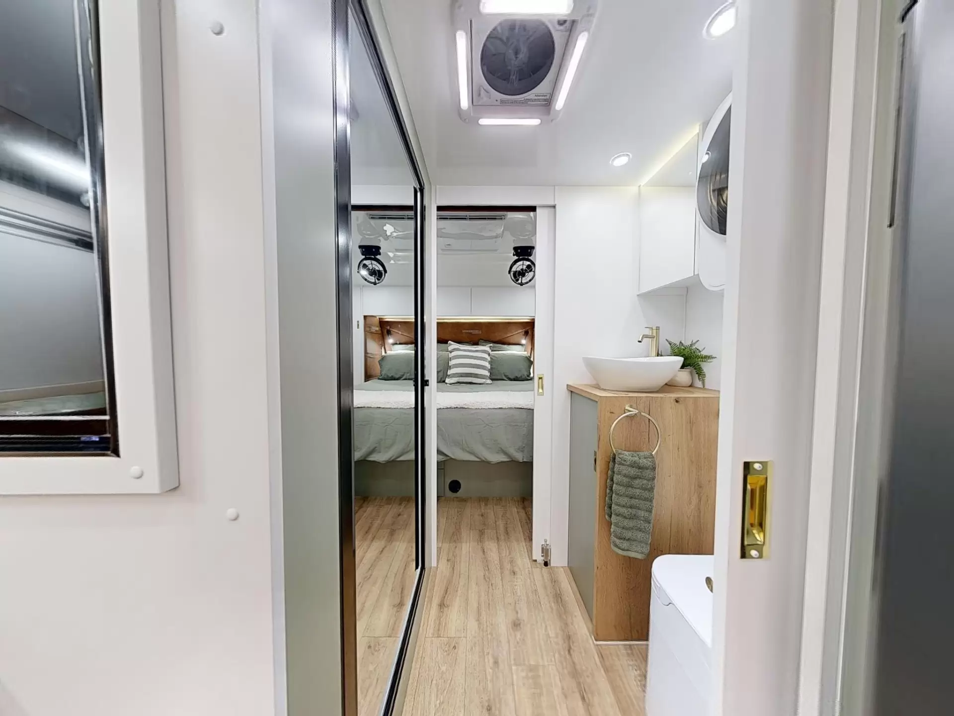 NEW 2026 VACATIONER CARAVANS DAKAR