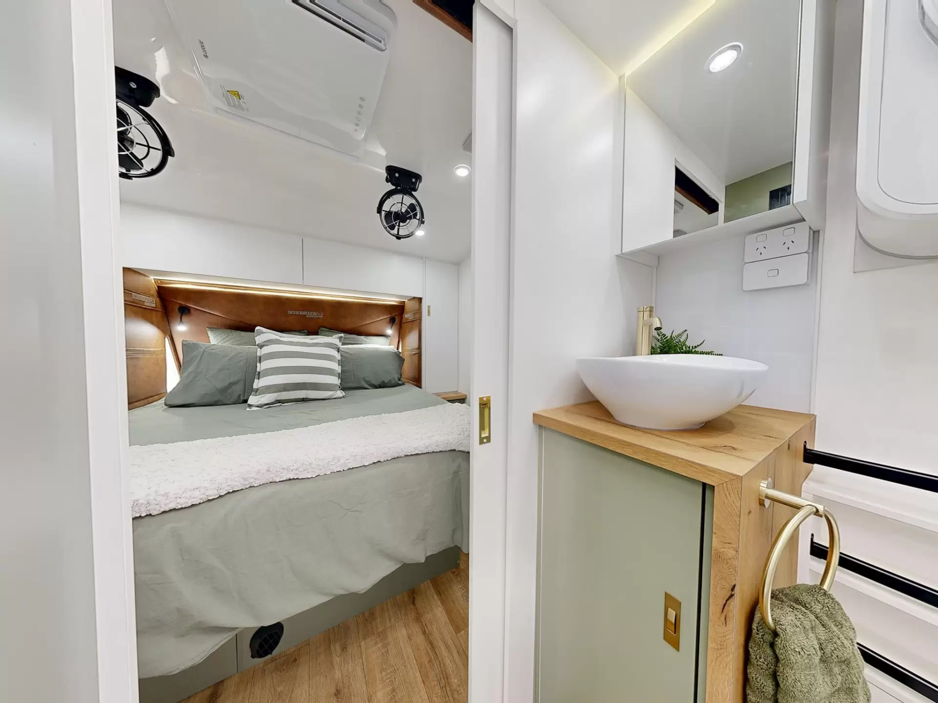 NEW 2026 VACATIONER CARAVANS DAKAR