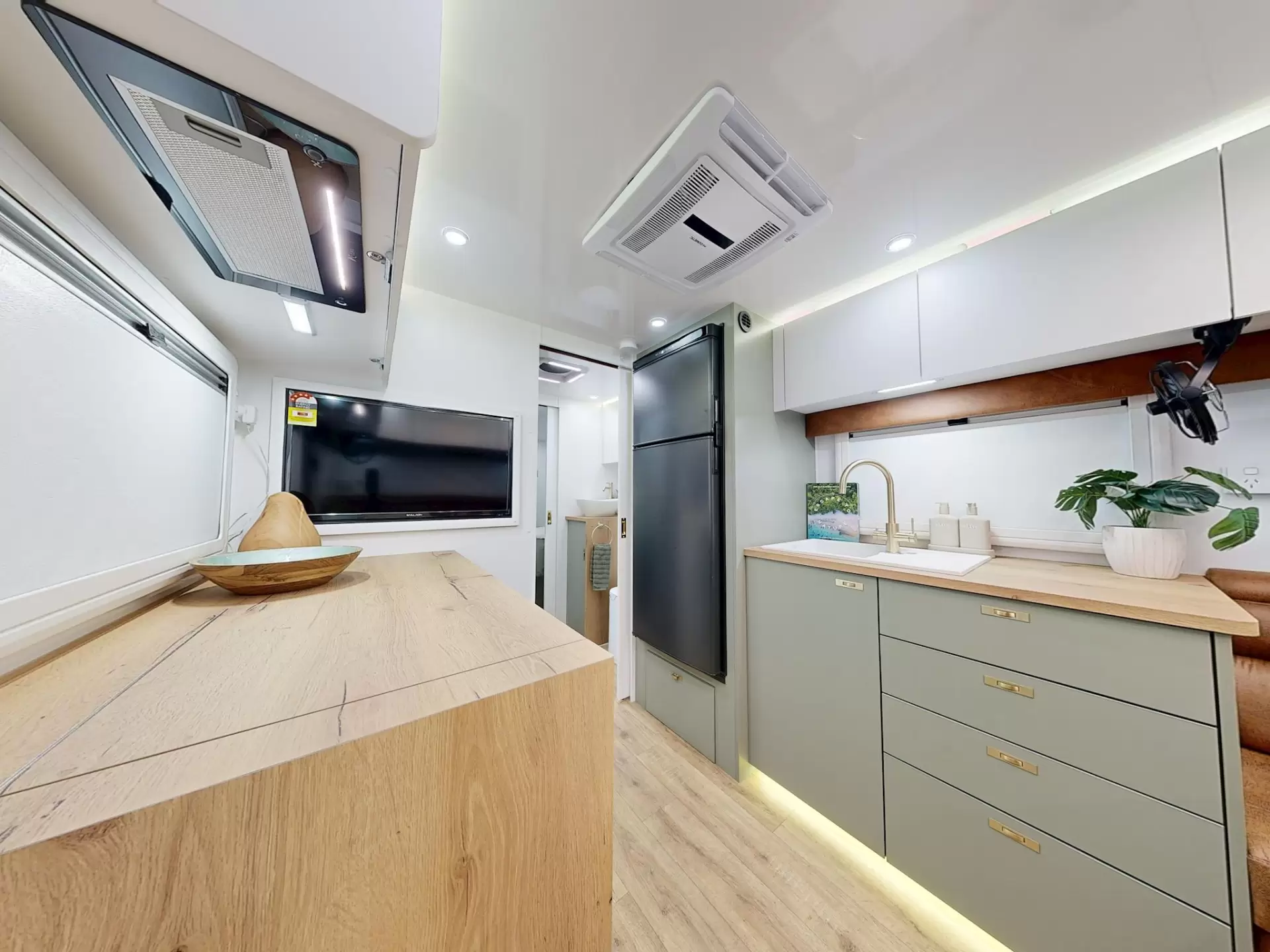 NEW 2026 VACATIONER CARAVANS DAKAR