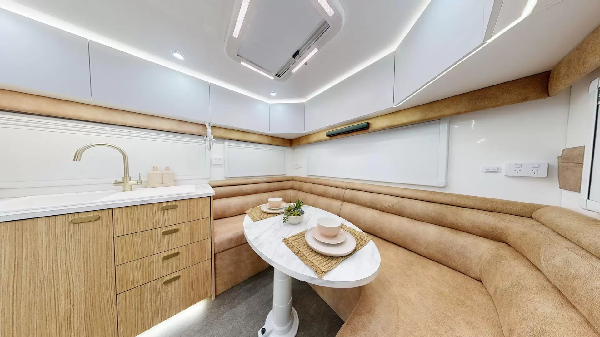 NEW 2026 VACATIONER CARAVANS DAKAR