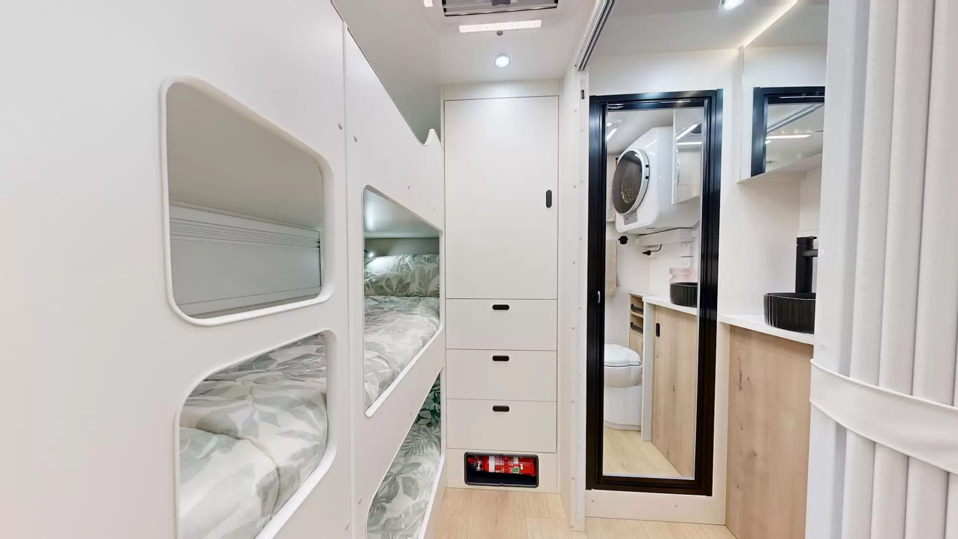 NEW 2026 VACATIONER CARAVANS ROUGH RIDER