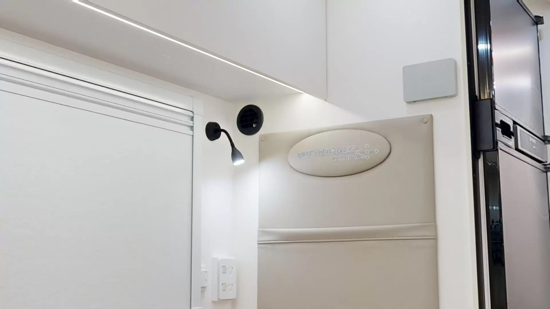 NEW 2026 VACATIONER CARAVANS ROUGH RIDER