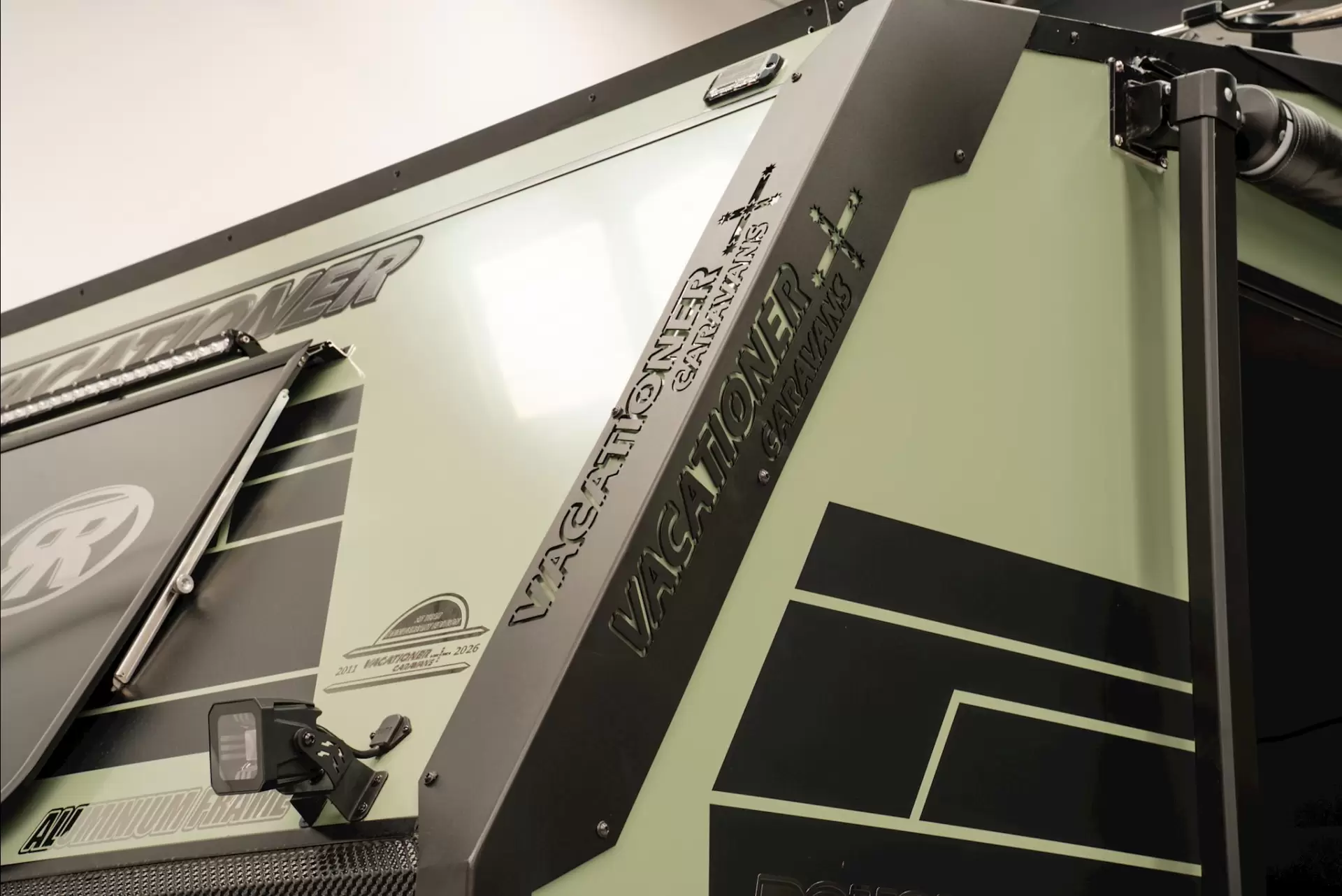 NEW 2026 VACATIONER CARAVANS ROUGH RIDER