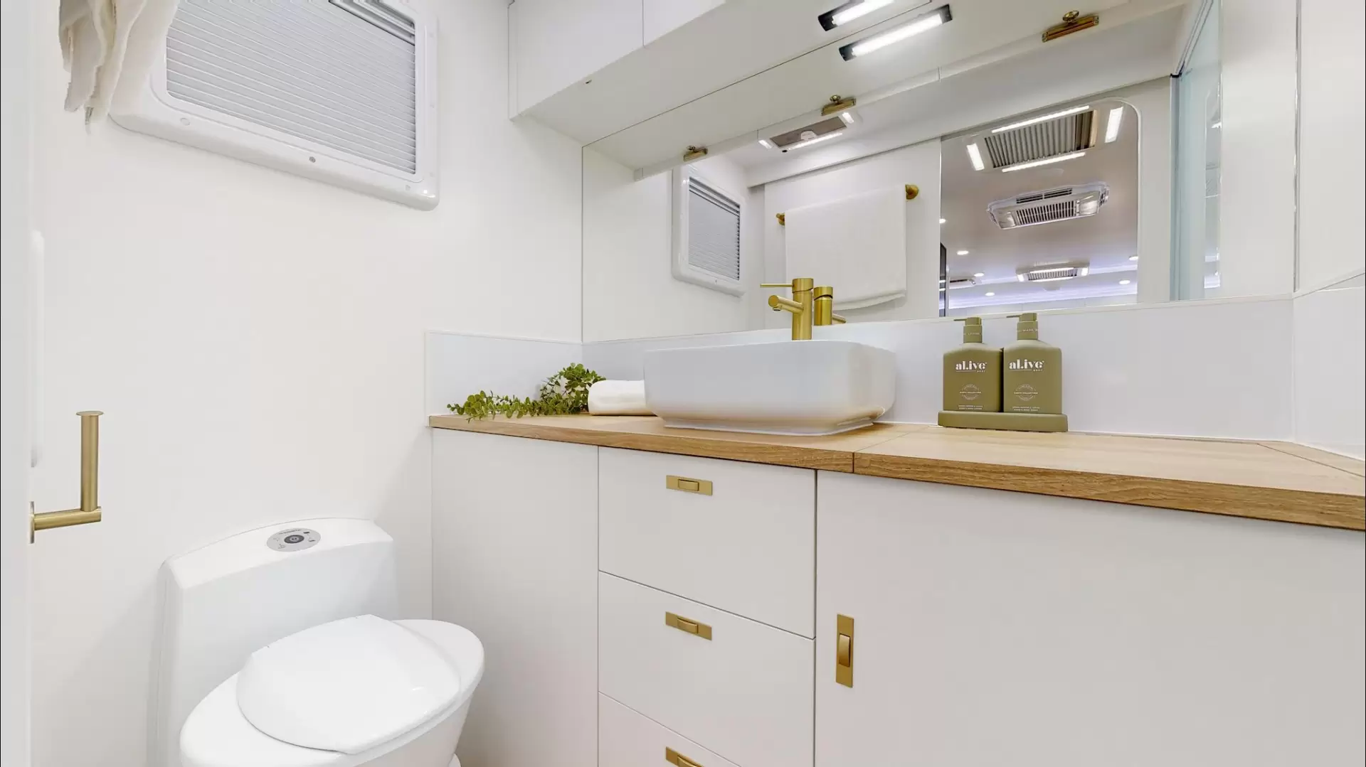 NEW 2025 Radiant Caravans OUTBACK