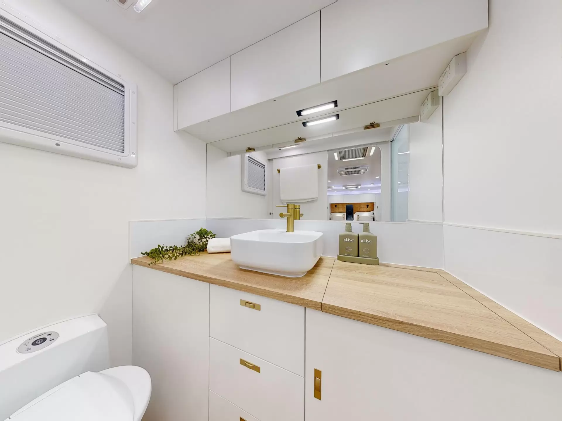 NEW 2025 Radiant Caravans OUTBACK