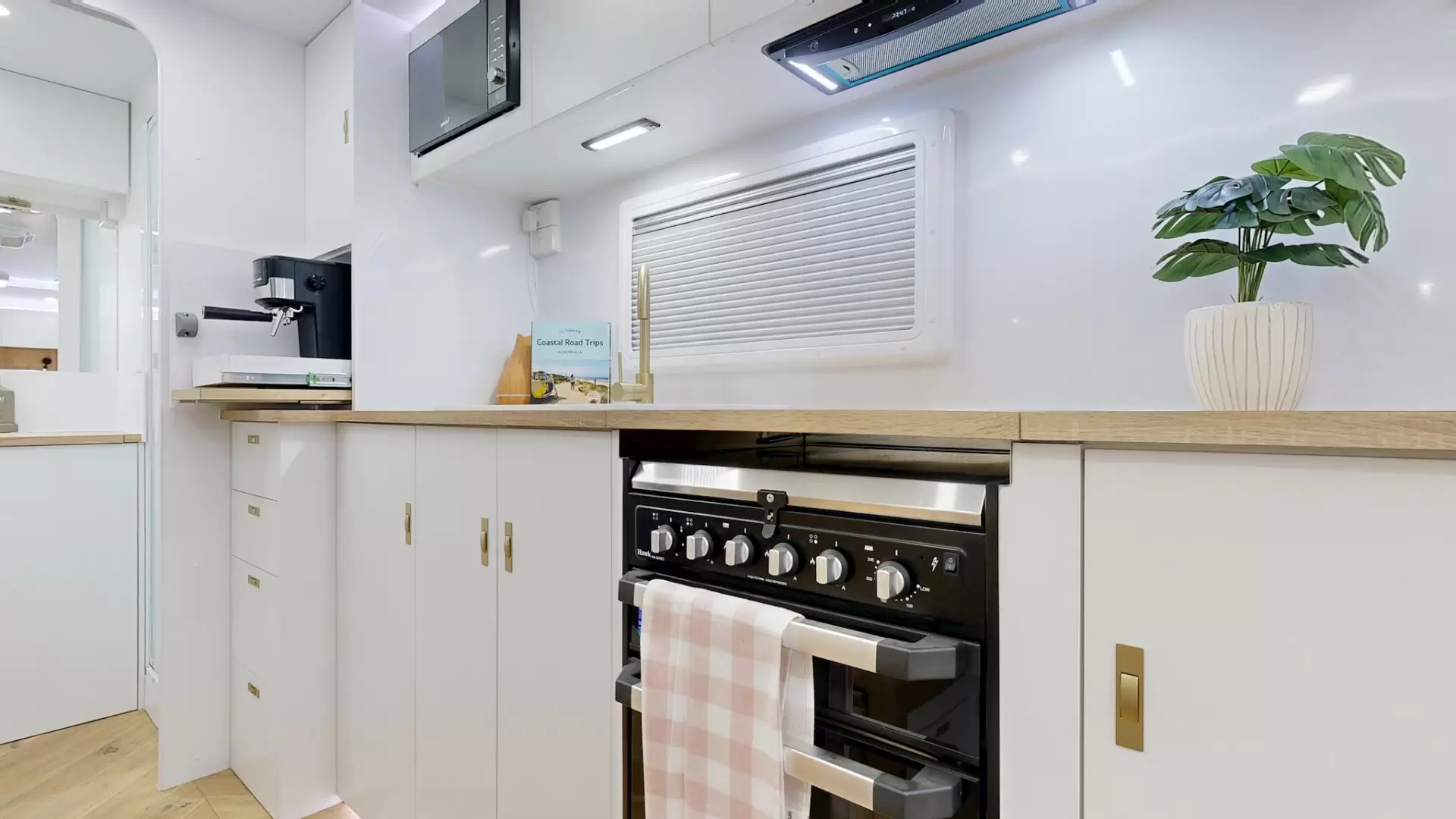 NEW 2025 Radiant Caravans OUTBACK