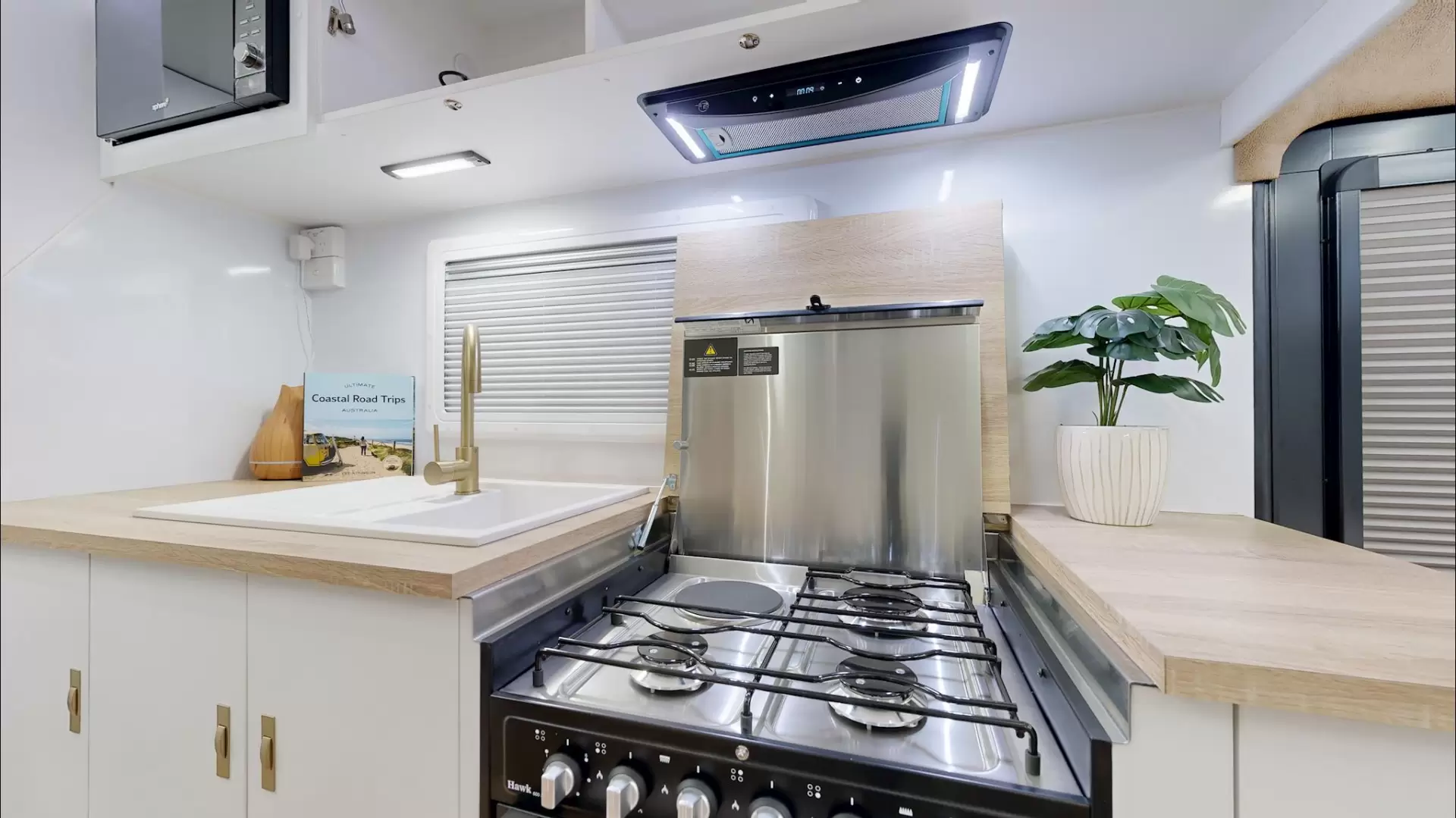 NEW 2025 Radiant Caravans OUTBACK