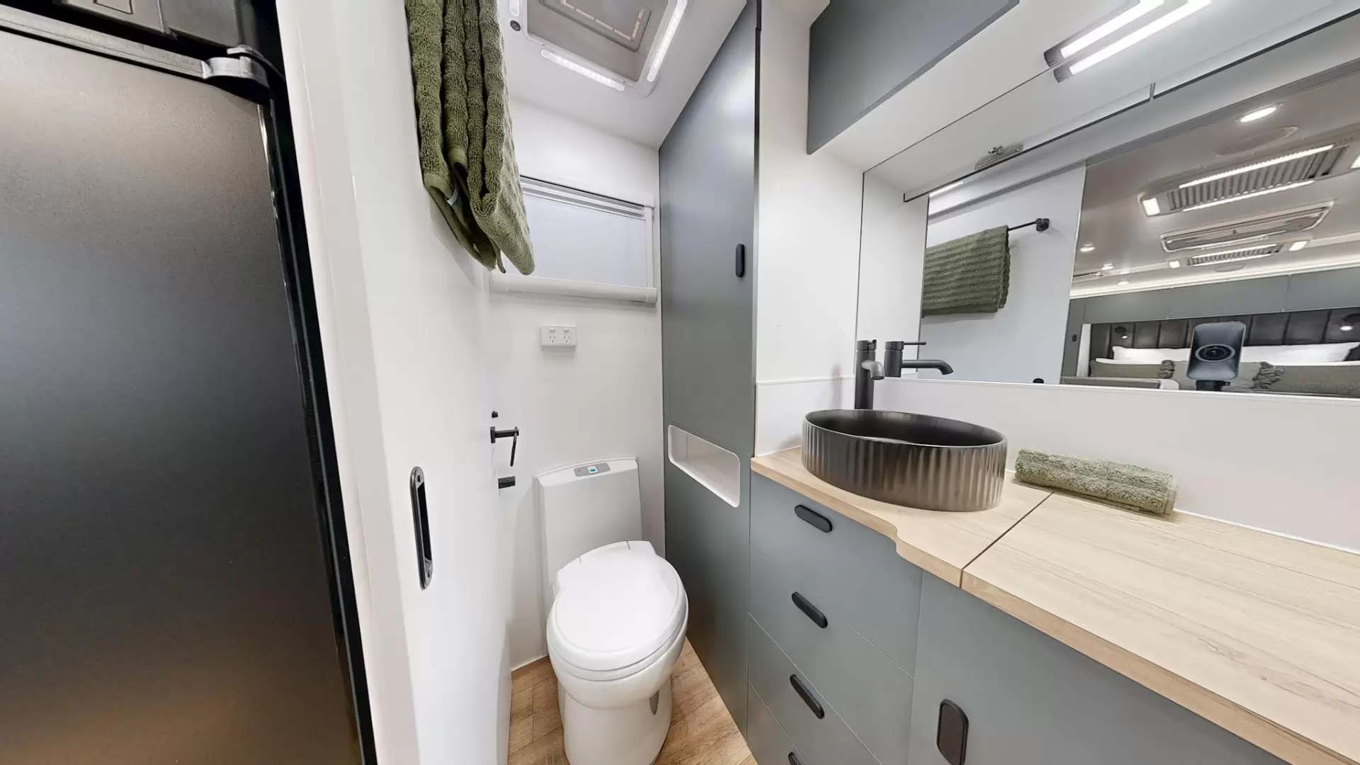 NEW 2026 Radiant Caravans OUTBACK