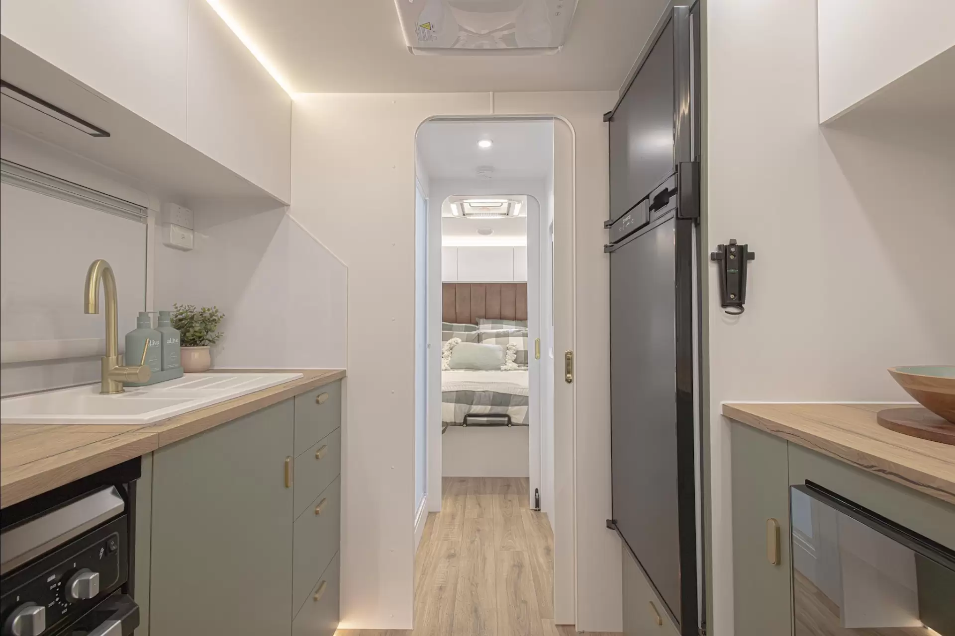 NEW 2026 RADIANT CARAVANS OUTBACK