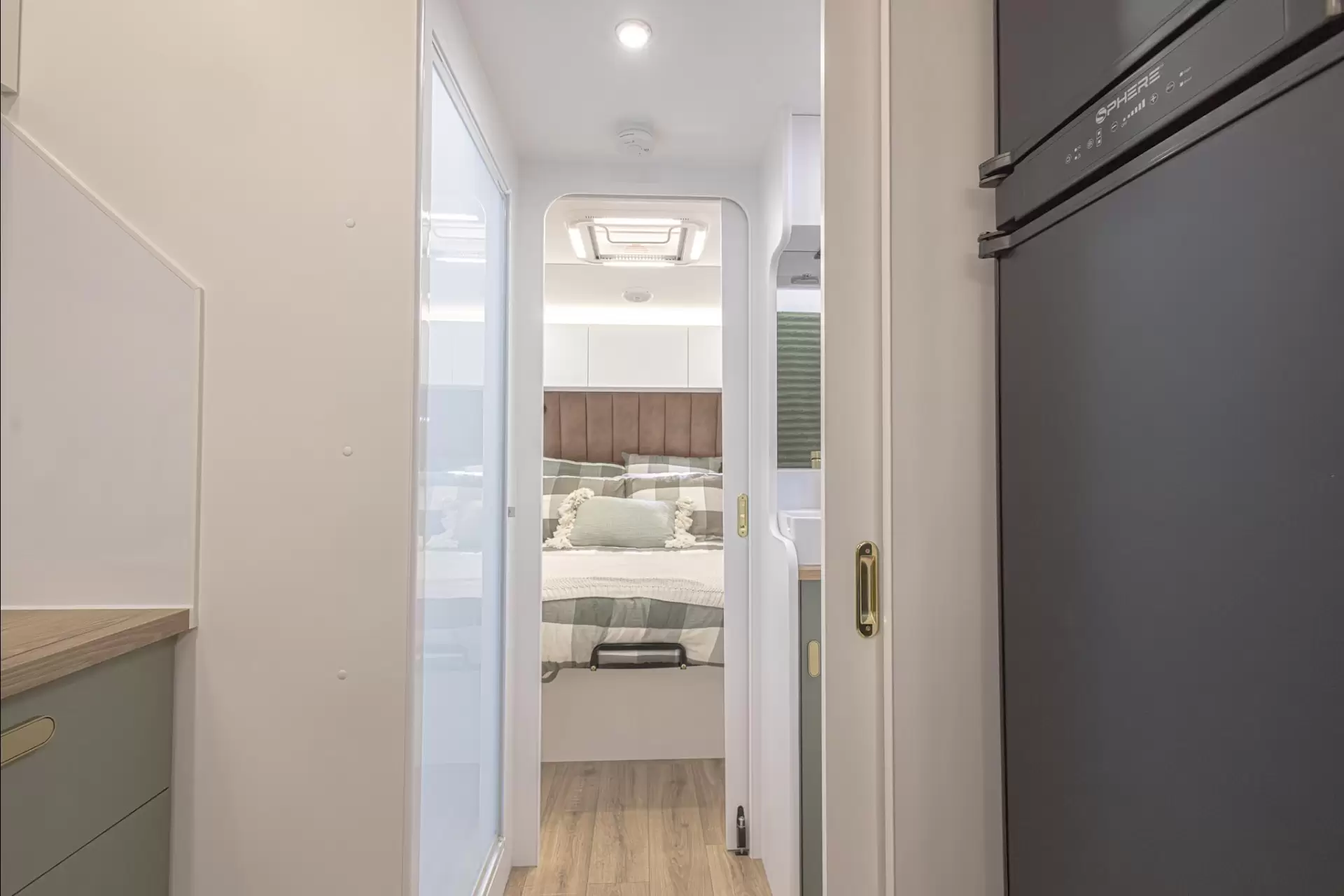 NEW 2026 RADIANT CARAVANS OUTBACK