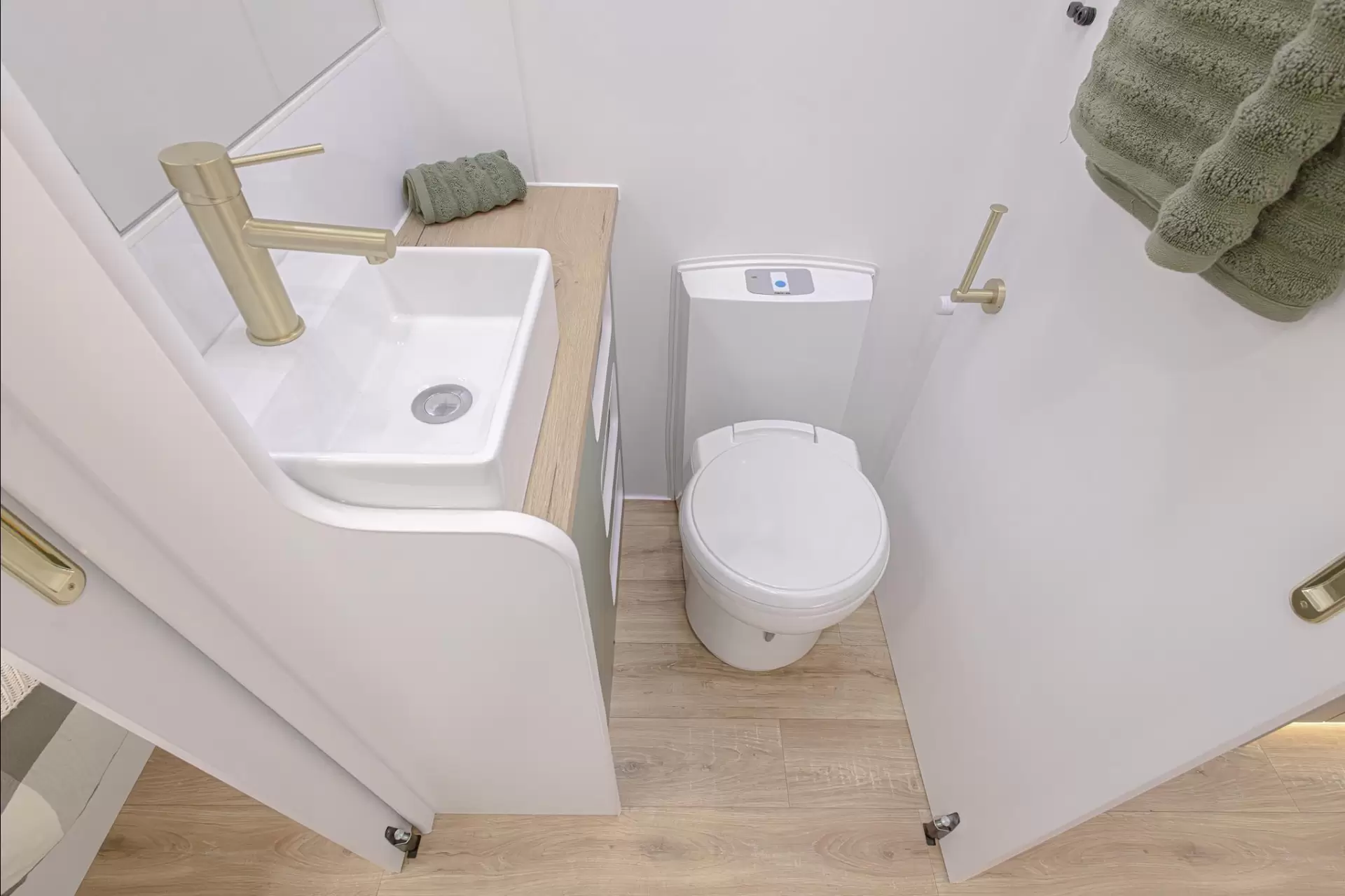 NEW 2026 RADIANT CARAVANS OUTBACK