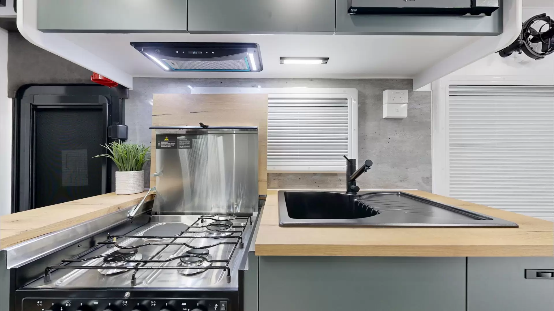 NEW 2025 Radiant Caravans OUTBACK