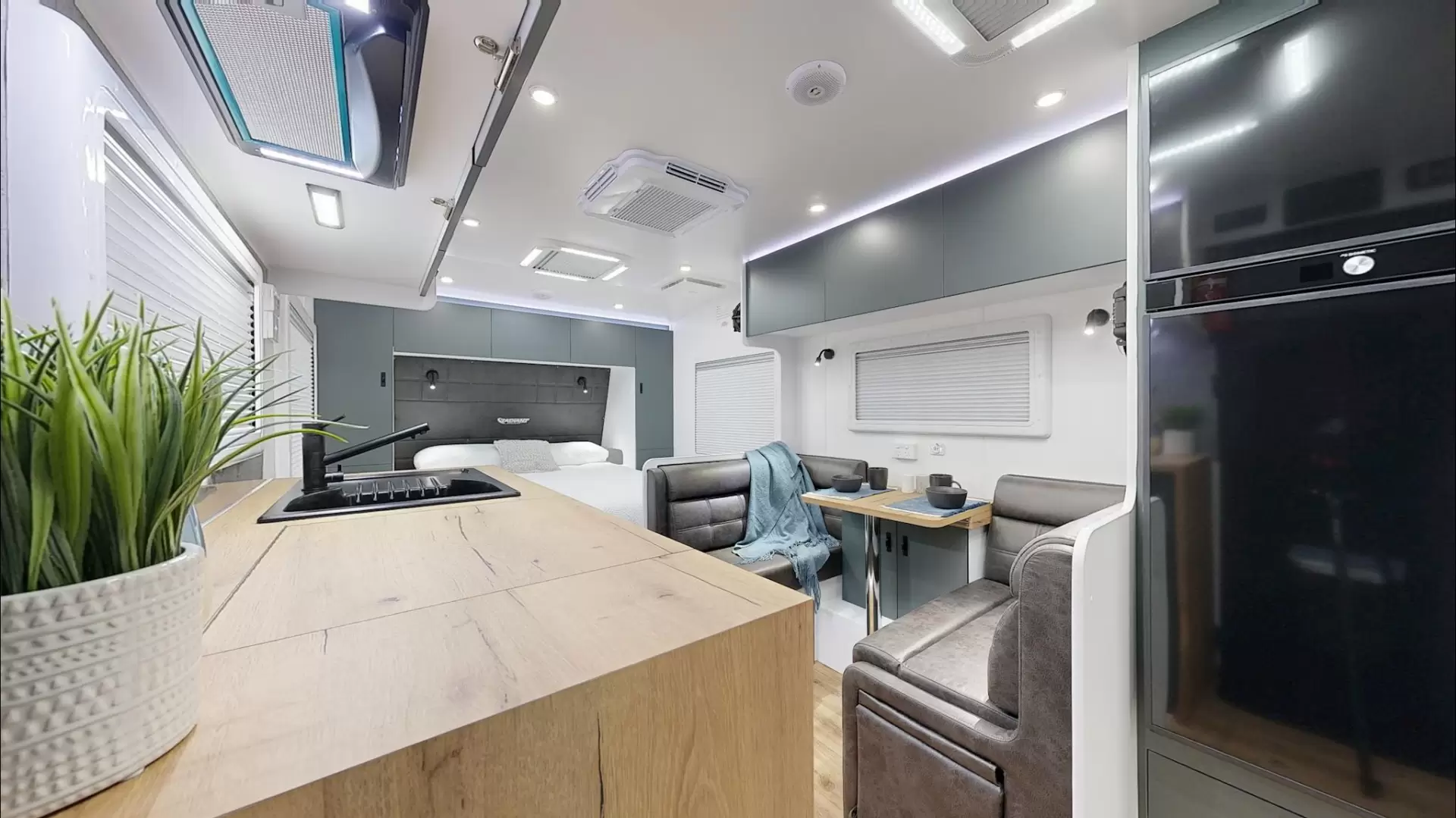 NEW 2025 Radiant Caravans OUTBACK