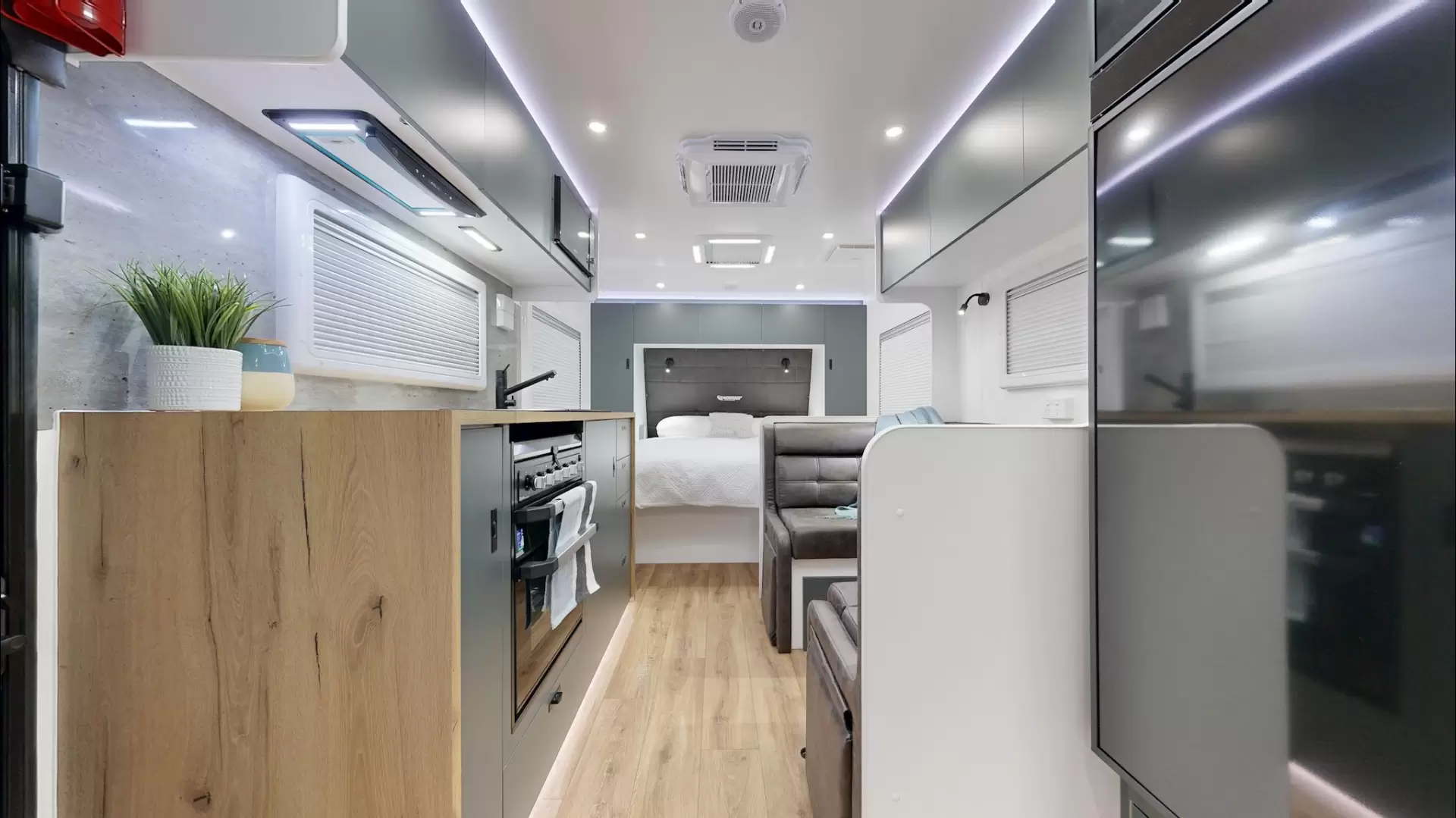 NEW 2025 Radiant Caravans OUTBACK