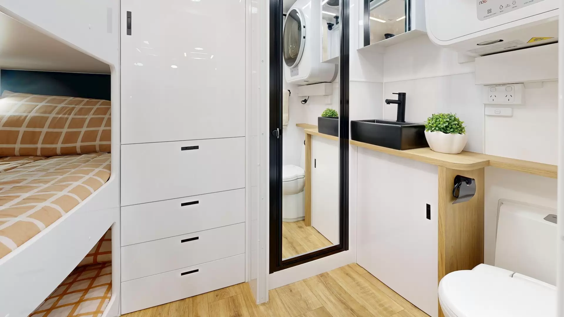 NEW 2026 VACATIONER CARAVANS ENDURA