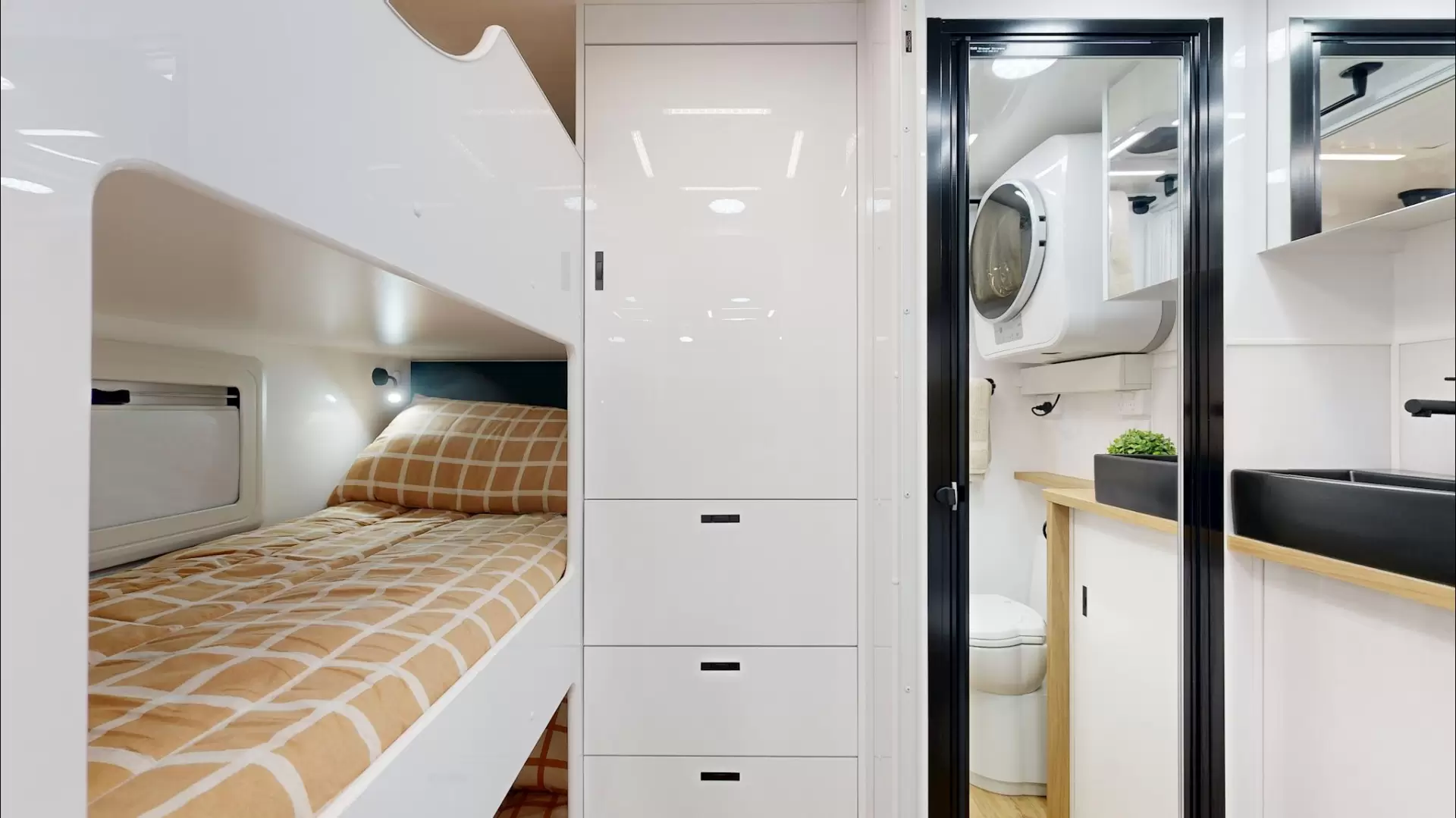 NEW 2026 VACATIONER CARAVANS ENDURA