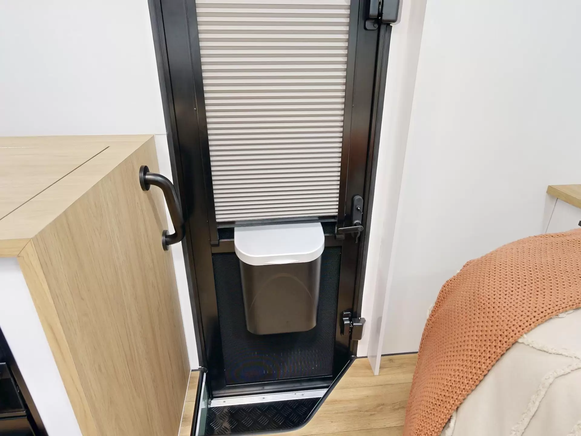 NEW 2026 VACATIONER CARAVANS ENDURA