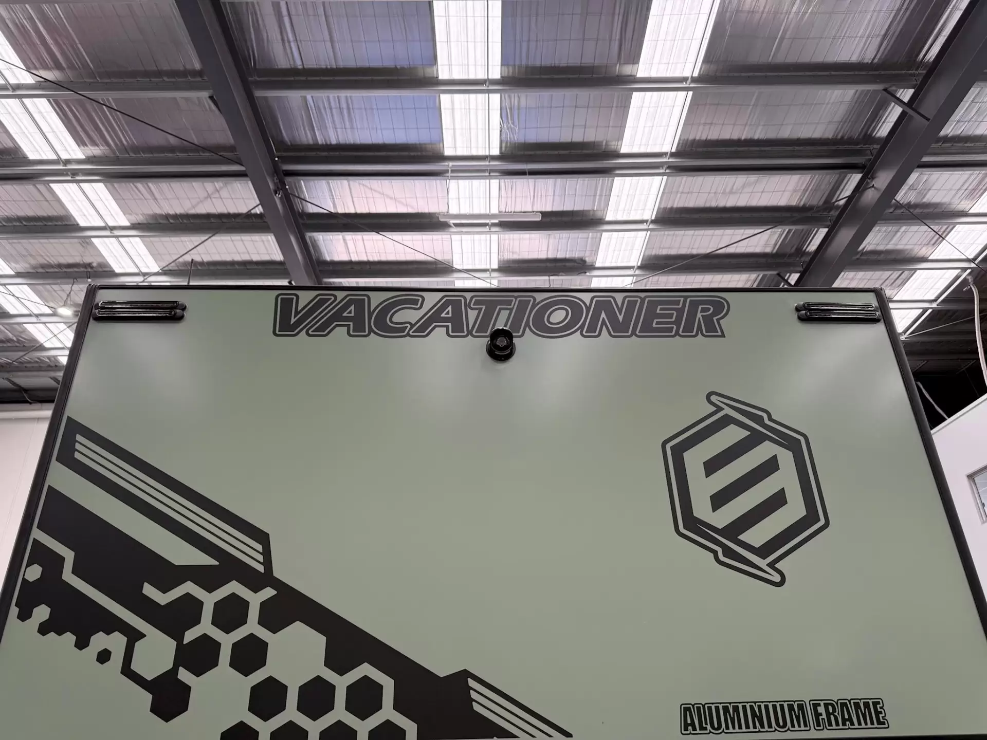 NEW 2026 VACATIONER CARAVANS ENDURA