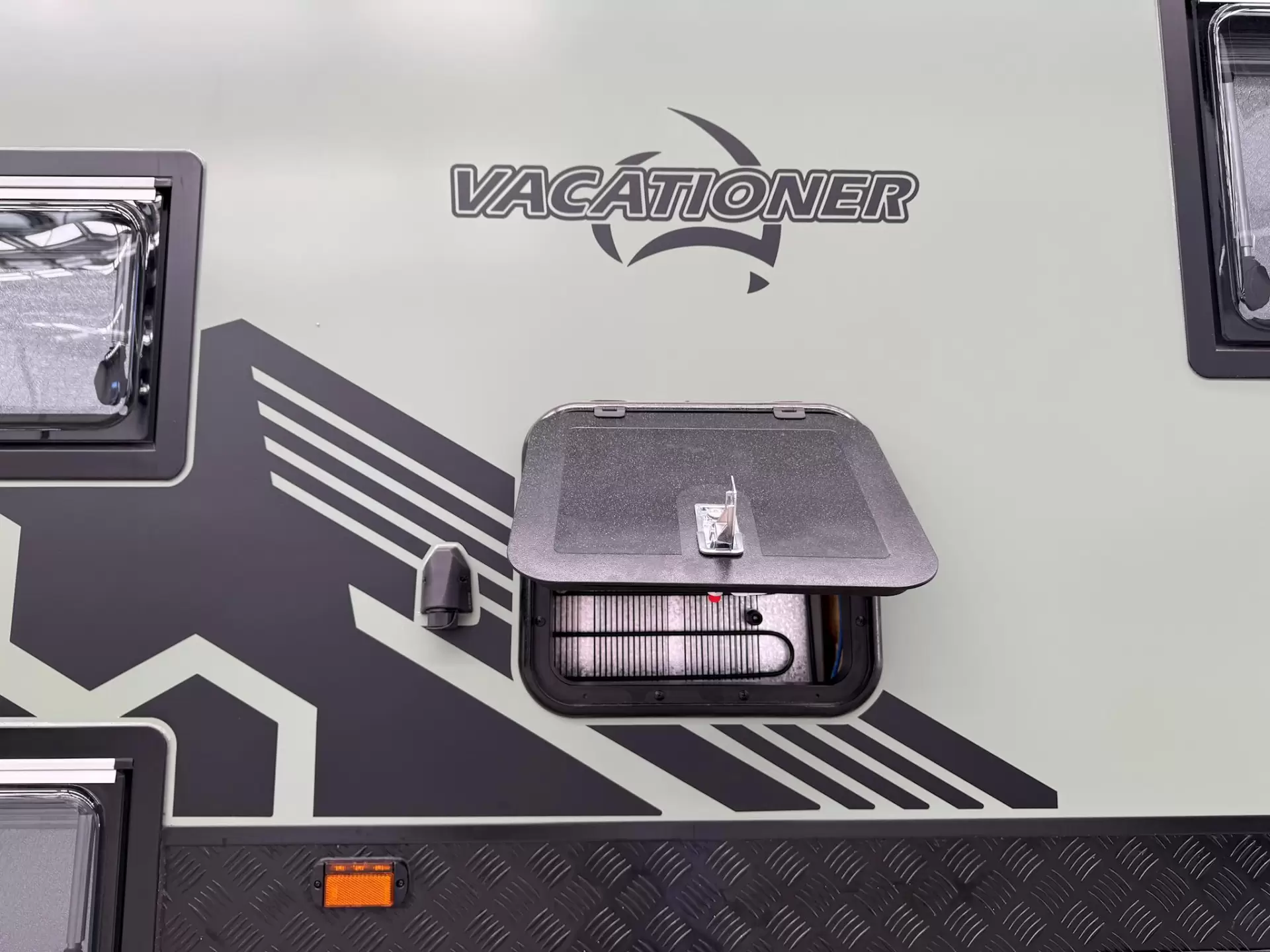 NEW 2026 VACATIONER CARAVANS ENDURA