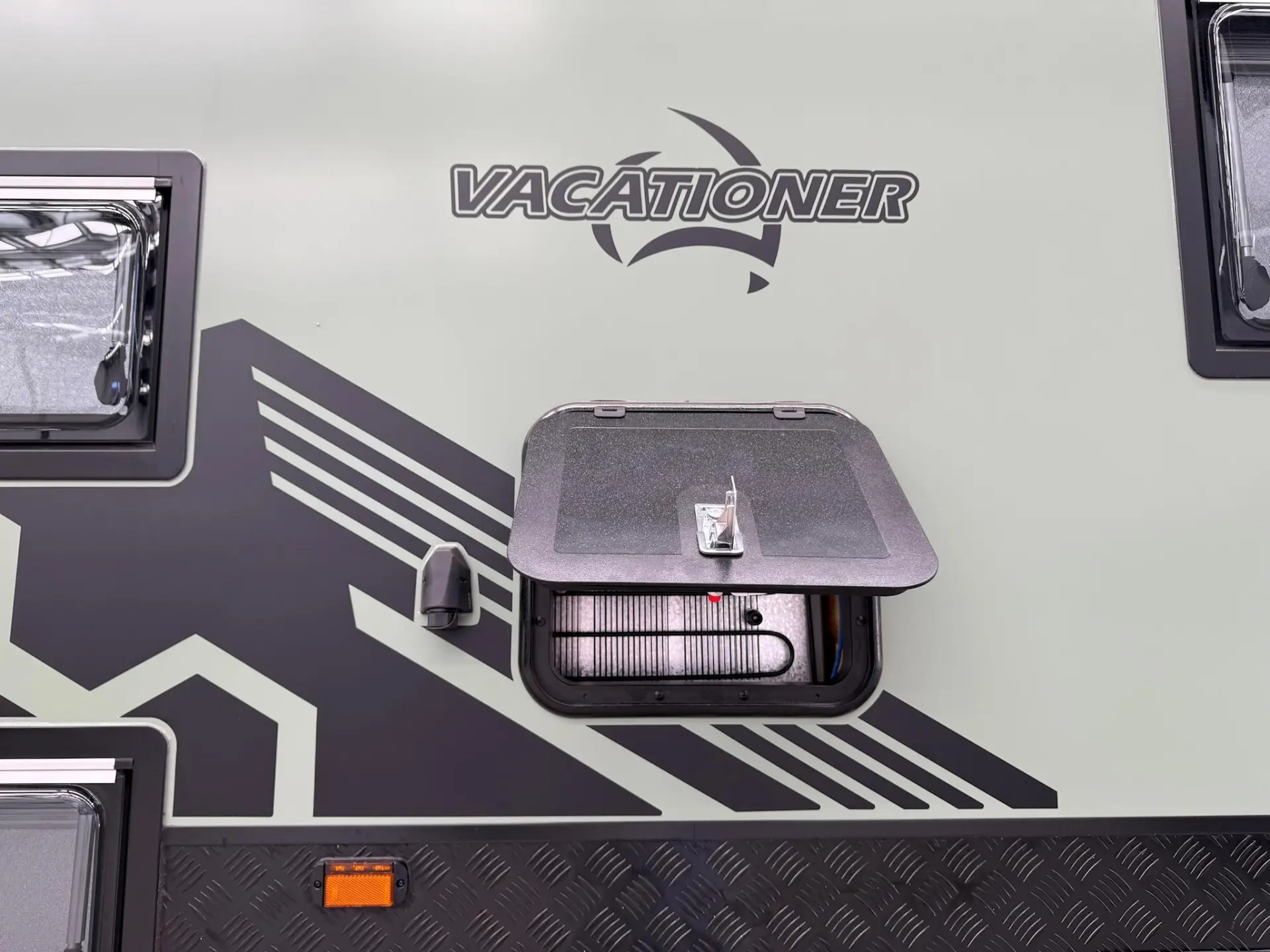 NEW 2026 VACATIONER CARAVANS ENDURA