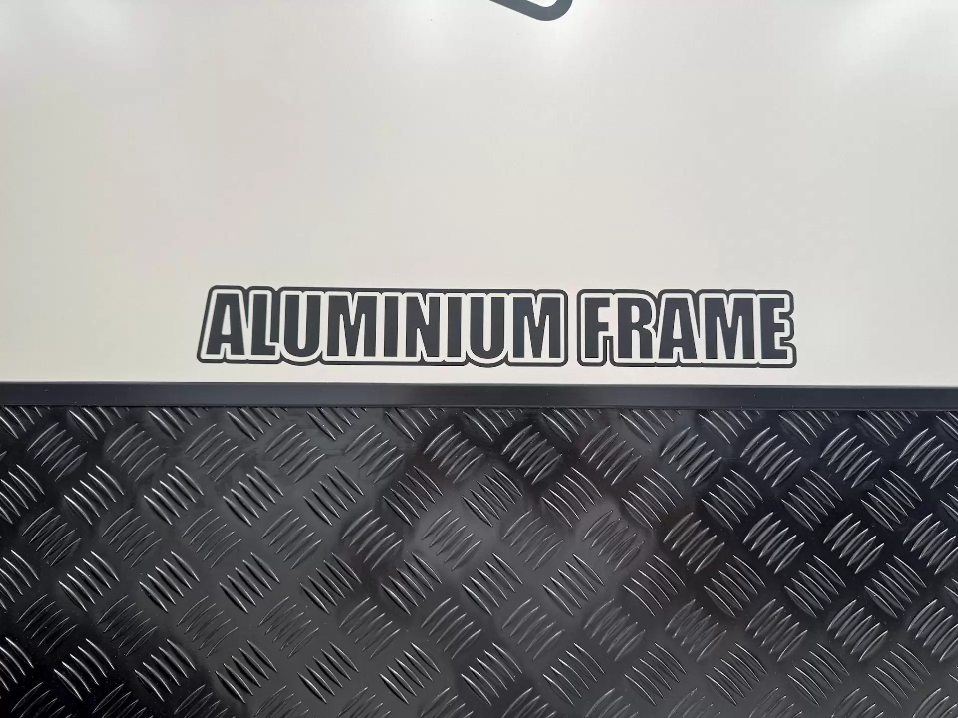 NEW 2025 VACATIONER CARAVANS ENDURA