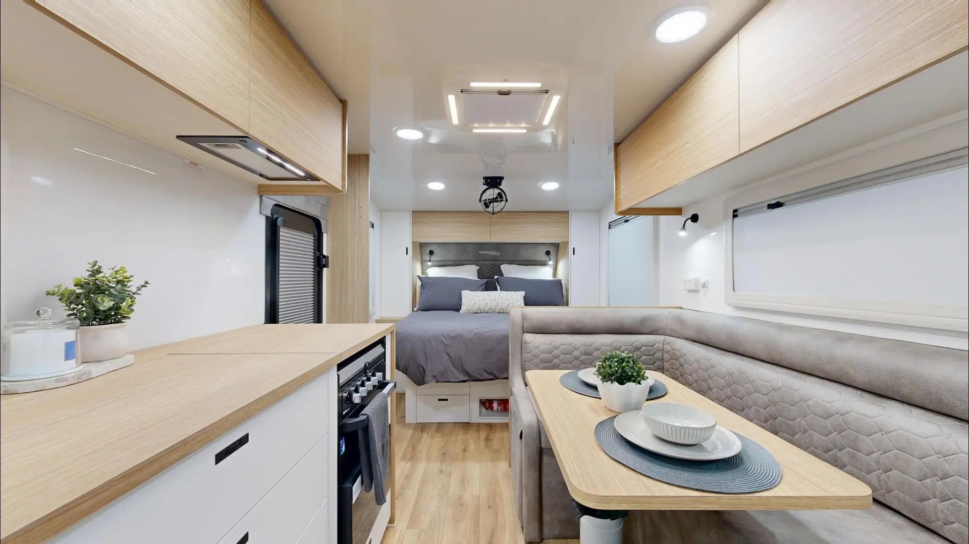 NEW 2026 VACATIONER CARAVANS ENDURA