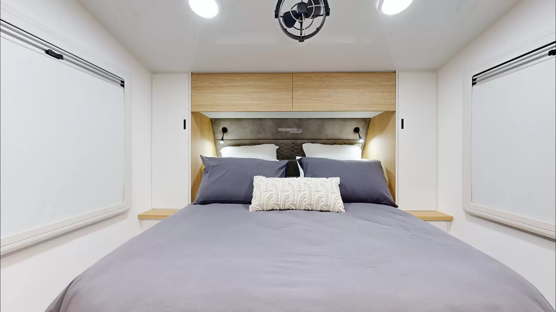 NEW 2025 VACATIONER CARAVANS ENDURA